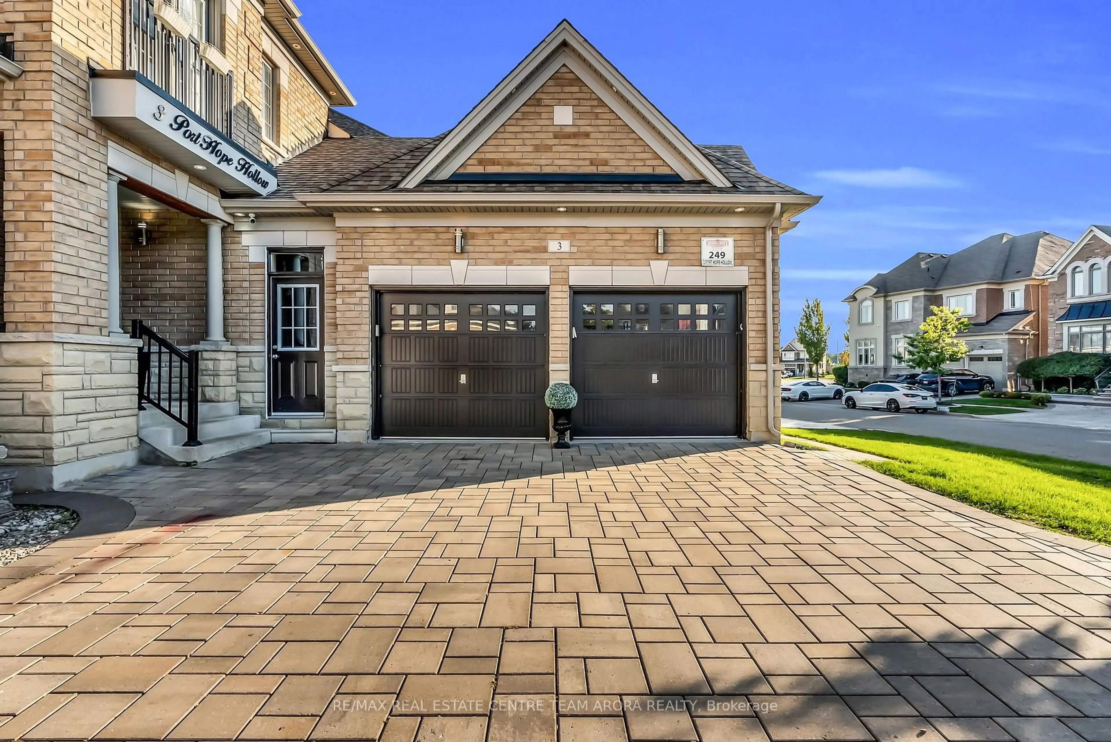 Home with brick exterior material, street for 3 Port Hope Hllw, Brampton Ontario L6Y 2Y9