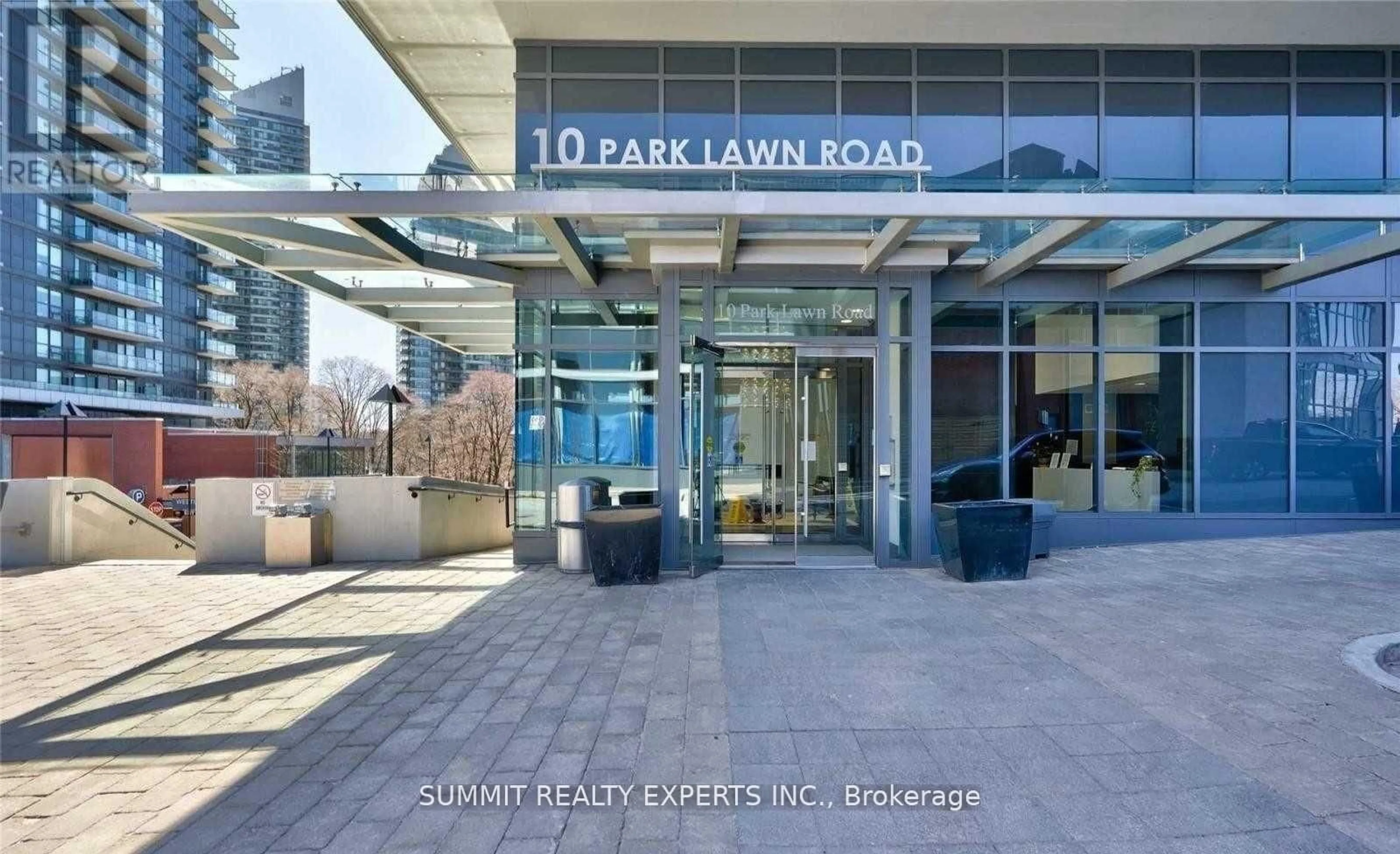 Lobby for 10 parklawn Rd #519, Toronto Ontario M8V 0H9