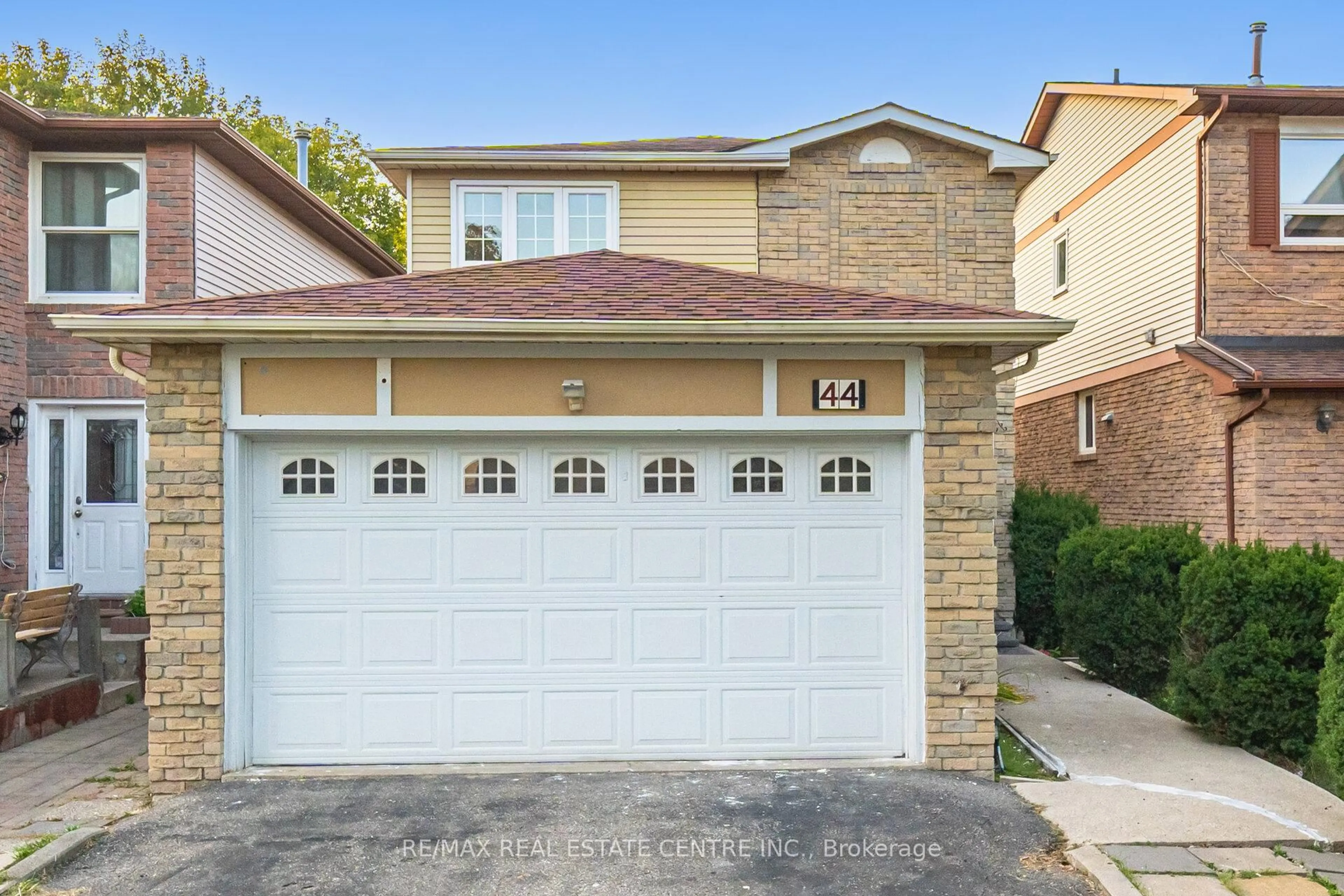 Unknown for 44 Abelard Ave, Brampton Ontario L6Y 2K8