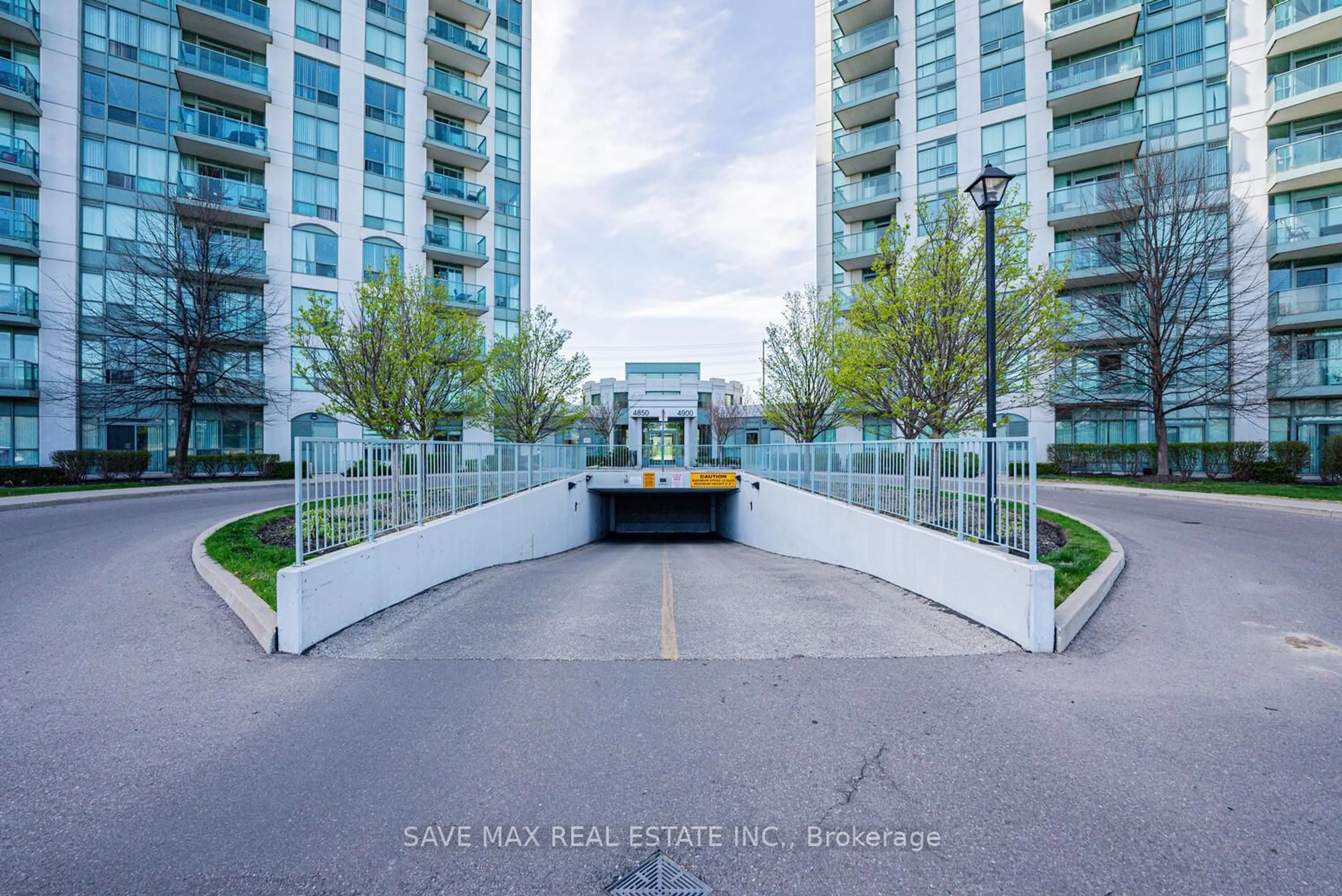 Unknown for 4900 Glen Erin Dr #1801, Mississauga Ontario L5M 7S2