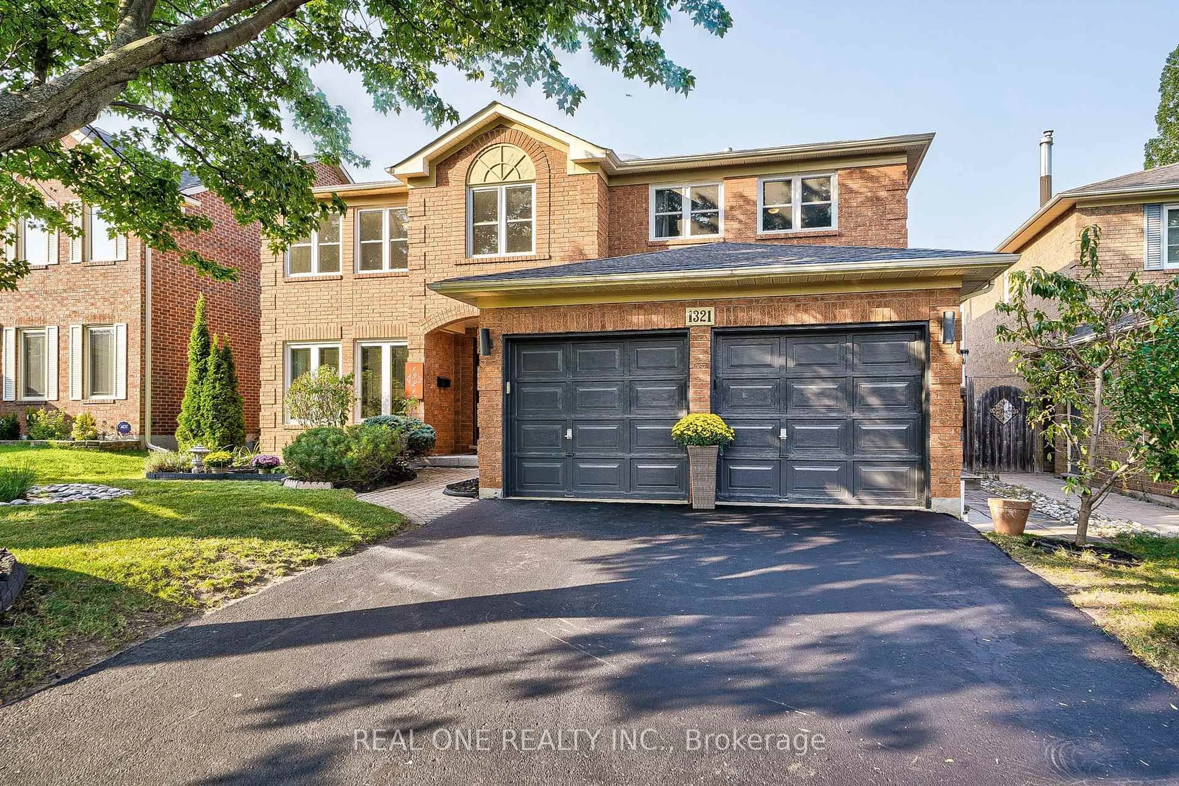 Home with brick exterior material, street for 1321 Monks Passage, Oakville Ontario L6M 1K6