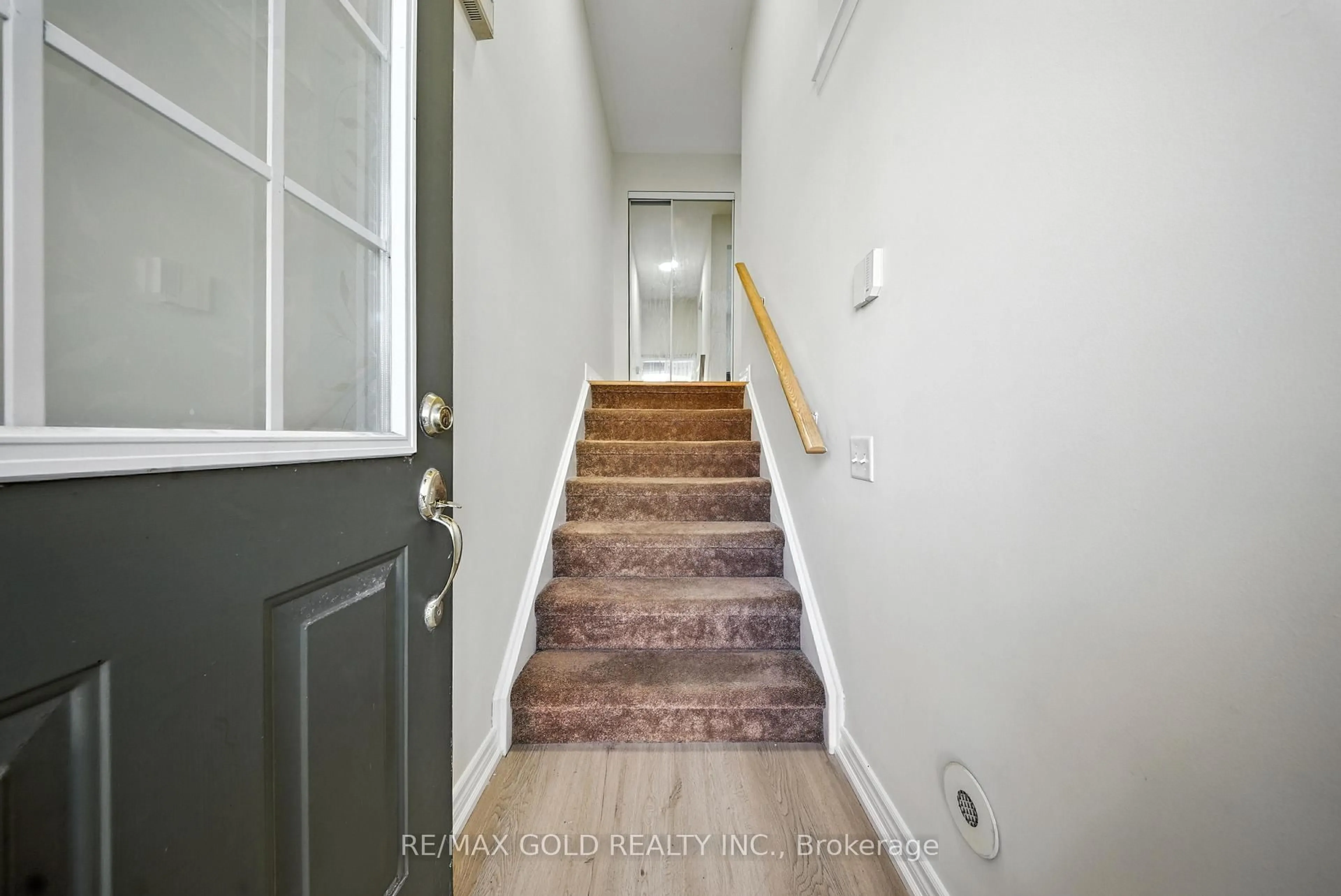 Unknown for 50 Strathaven Dr #58, Mississauga Ontario L5R 4E7