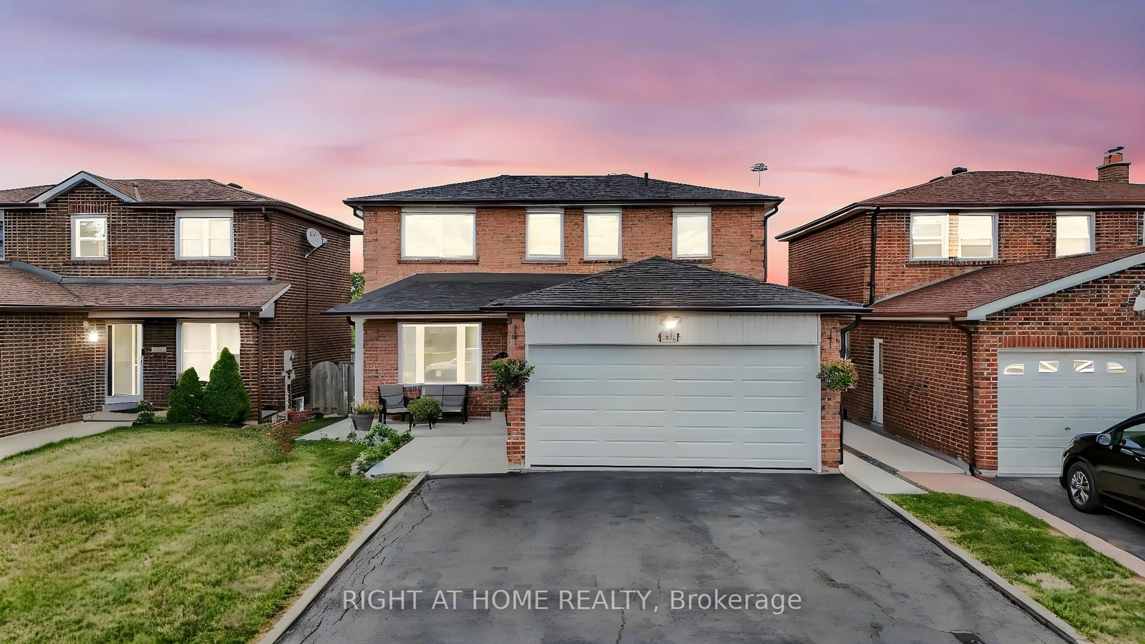 Home with brick exterior material, street for 4024 Longo Circ, Mississauga Ontario L4T 4C7