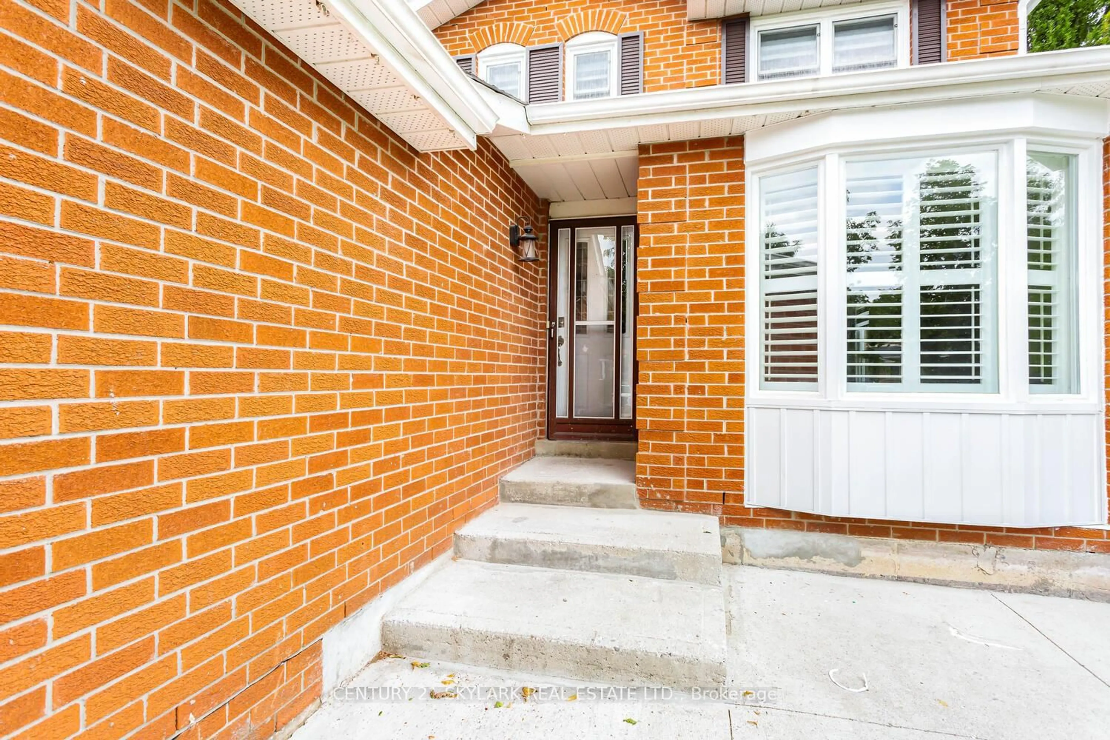Home with brick exterior material, street for 20 Driscoll Dr, Brampton Ontario L6Y 3H7