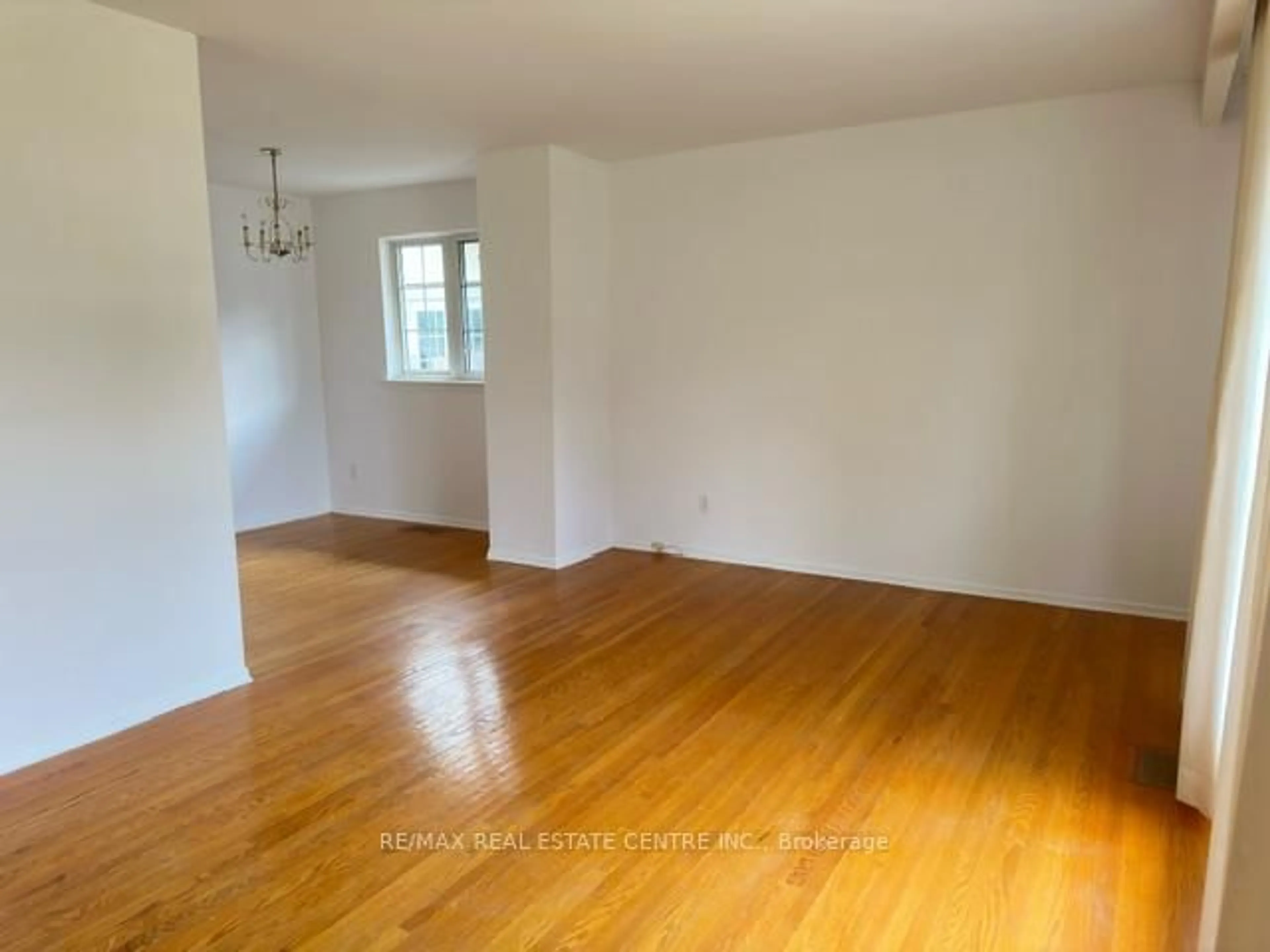 A pic of a room for 68 Princess St, Orangeville Ontario L9W 1W4