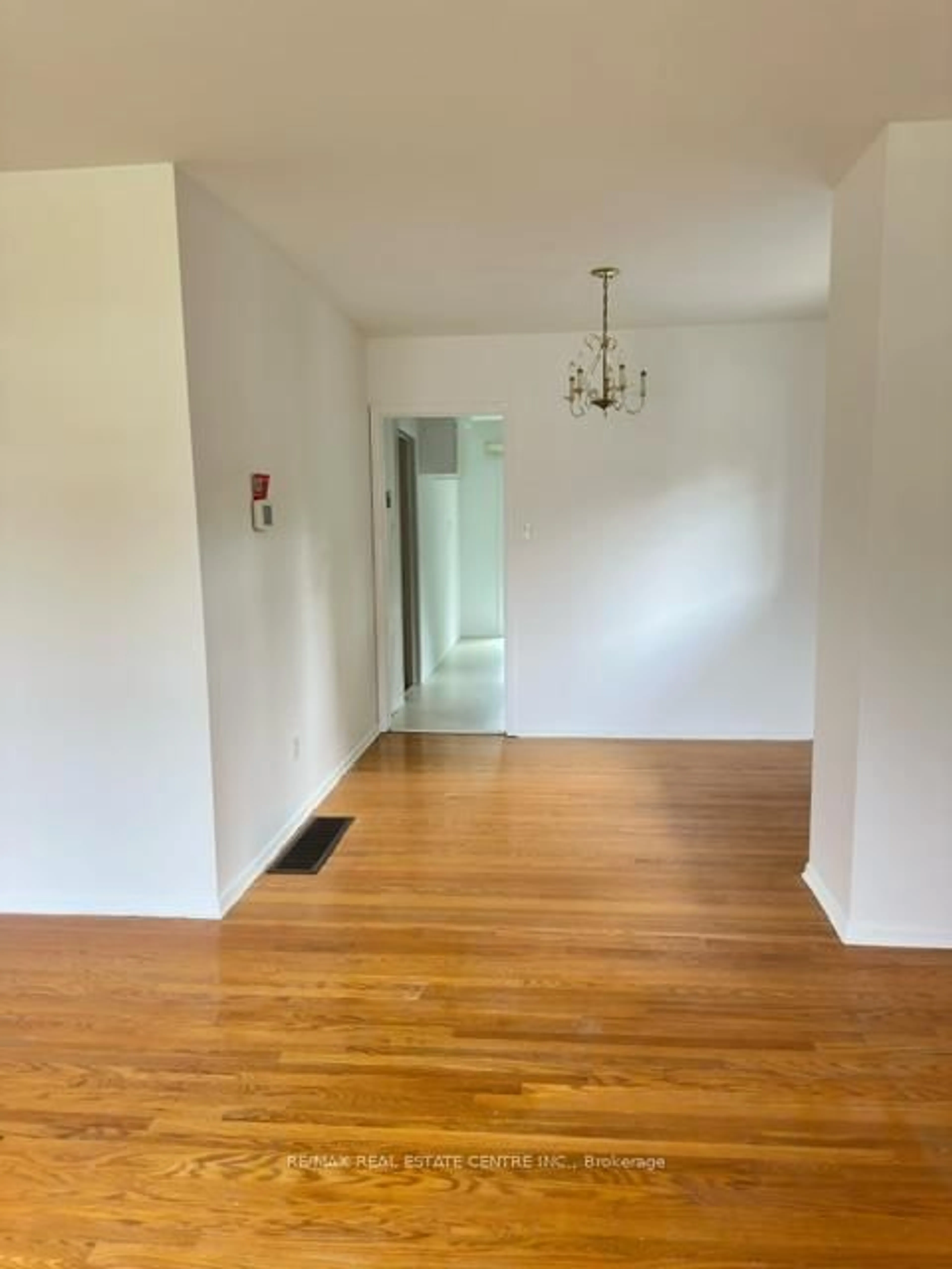 A pic of a room for 68 Princess St, Orangeville Ontario L9W 1W4