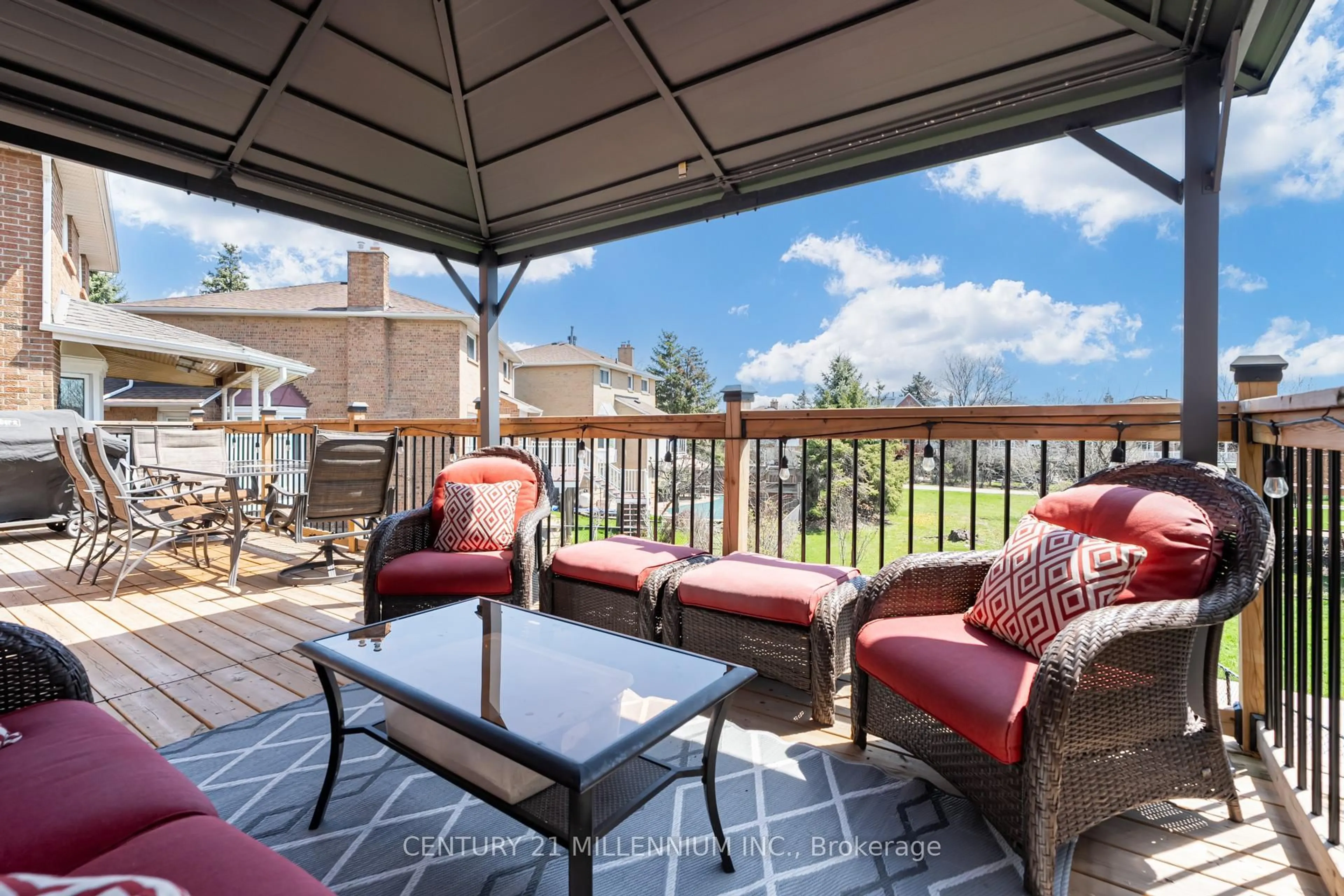 Patio, water/lake/river/ocean view for 81 Philosopher's Tr, Brampton Ontario L6S 4L4