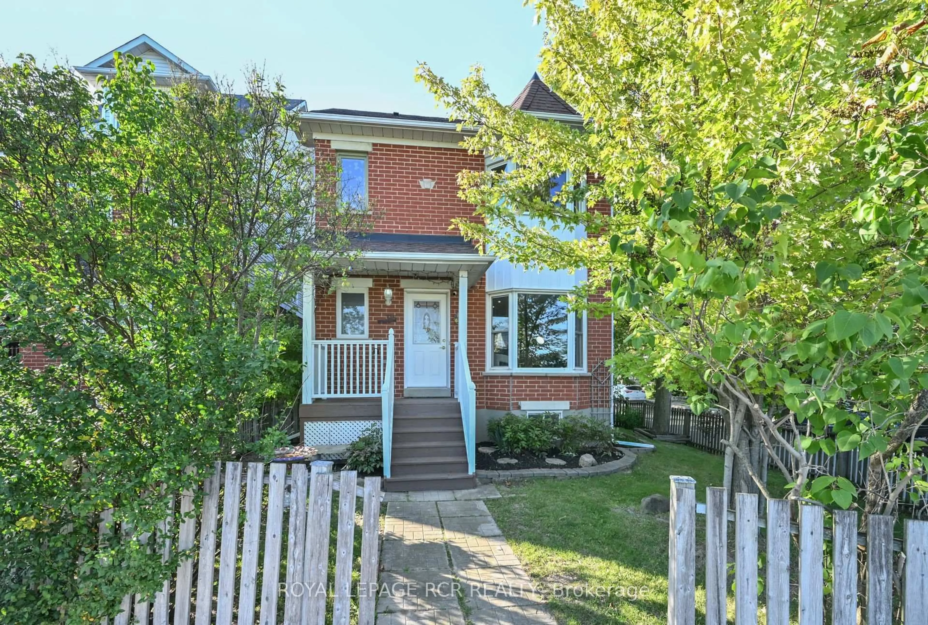 Home with brick exterior material, street for 315 Alder St, Orangeville Ontario L9W 4X5