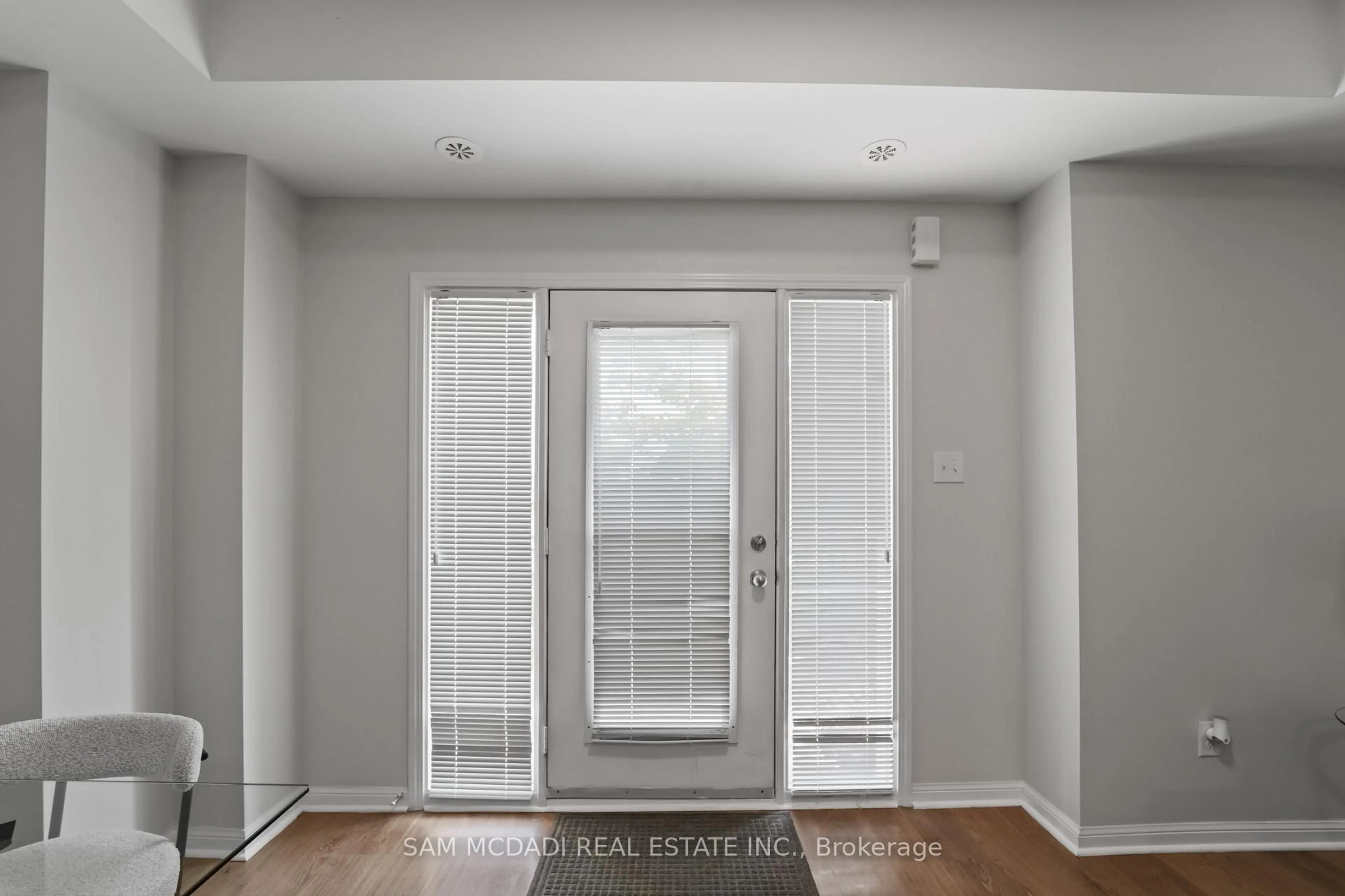 Indoor entryway for 2895 Hazelton Pl #8, Mississauga Ontario L5M 0S3