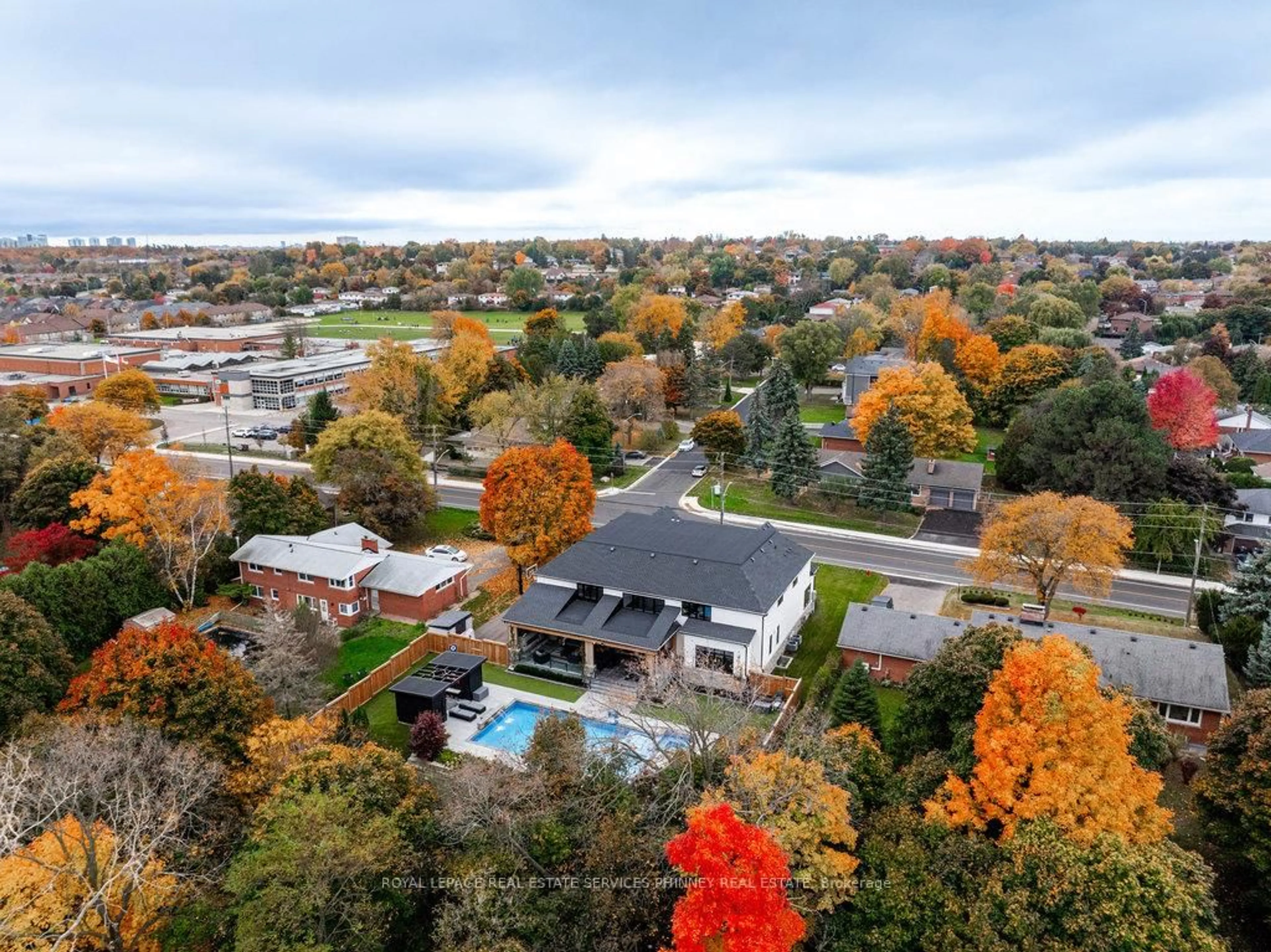 A pic from outside/outdoor area/front of a property/back of a property/a pic from drone, city buildings view from balcony for 57 Joymar Dr, Mississauga Ontario L5M 1G1