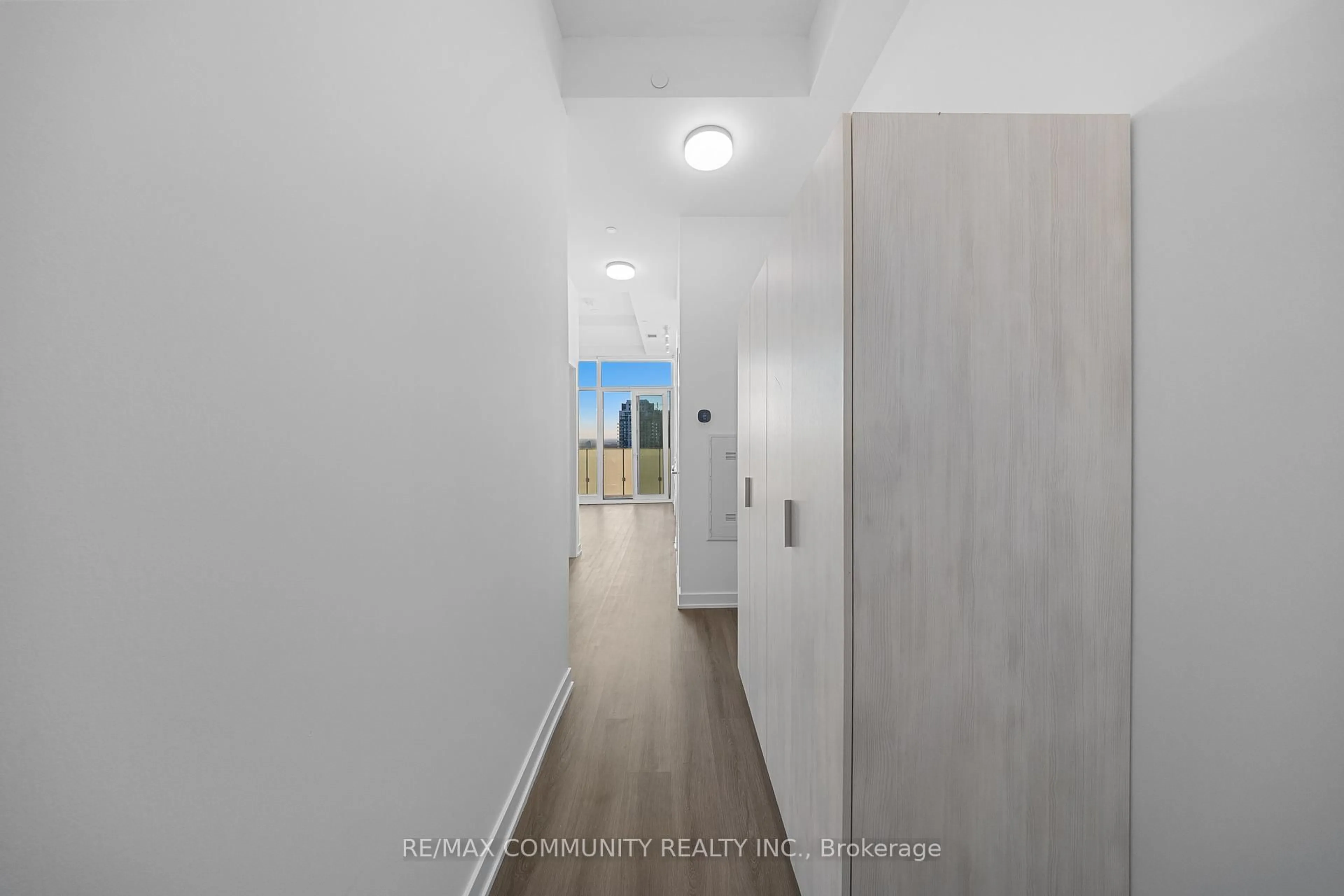 Indoor entryway for 3883 Quartz Rd #2510, Mississauga Ontario L5B 0M4