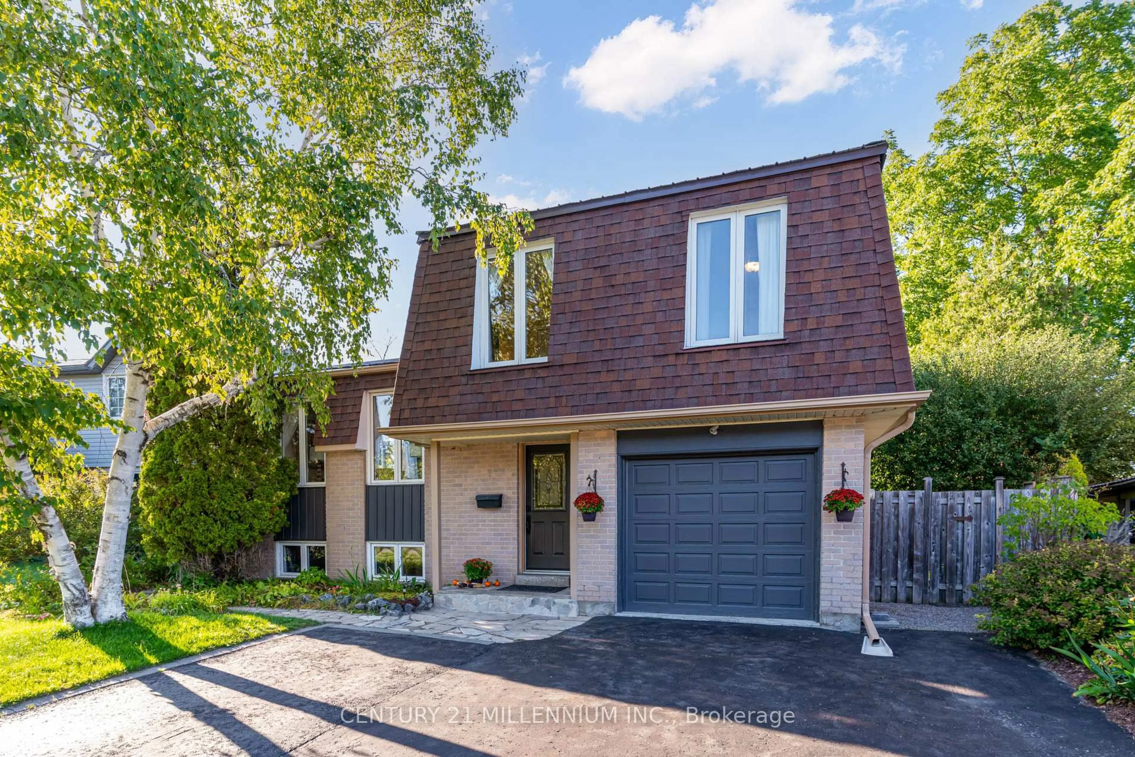 Home with brick exterior material, street for 43 Brenda Blvd, Orangeville Ontario L9W 3L3