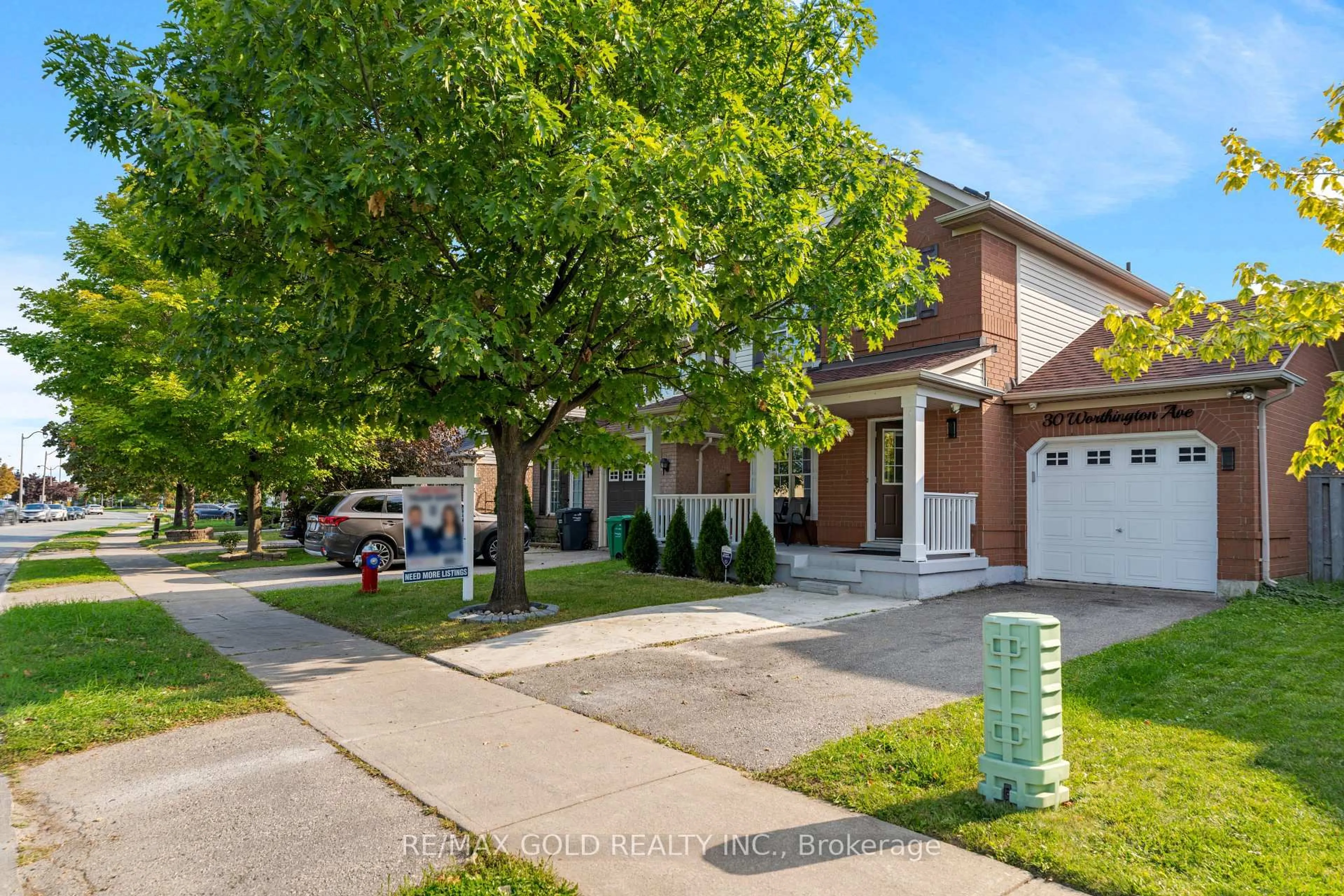 Home with brick exterior material, street for 30 Worthington Ave, Brampton Ontario L7A 1M9