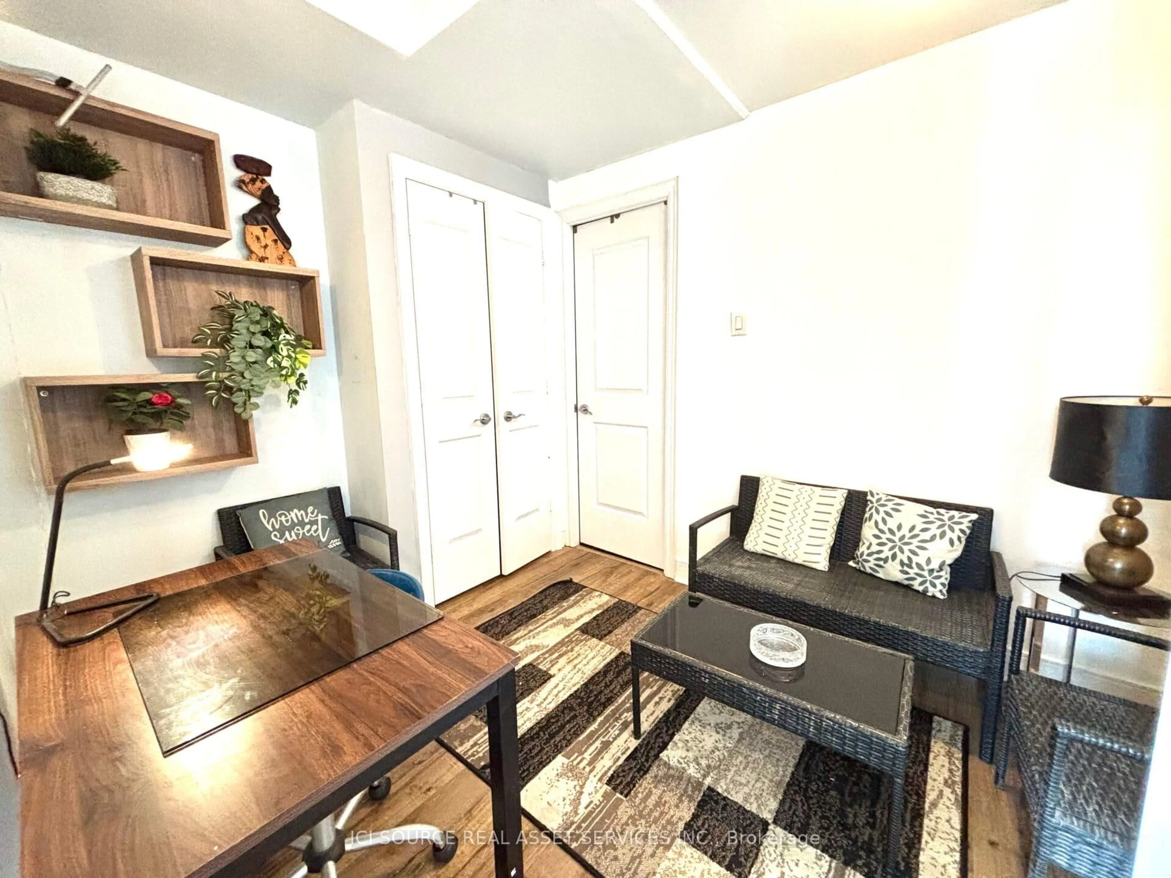 Unknown for 16 Brookers Lane #3008, Toronto Ontario M8V 0A5