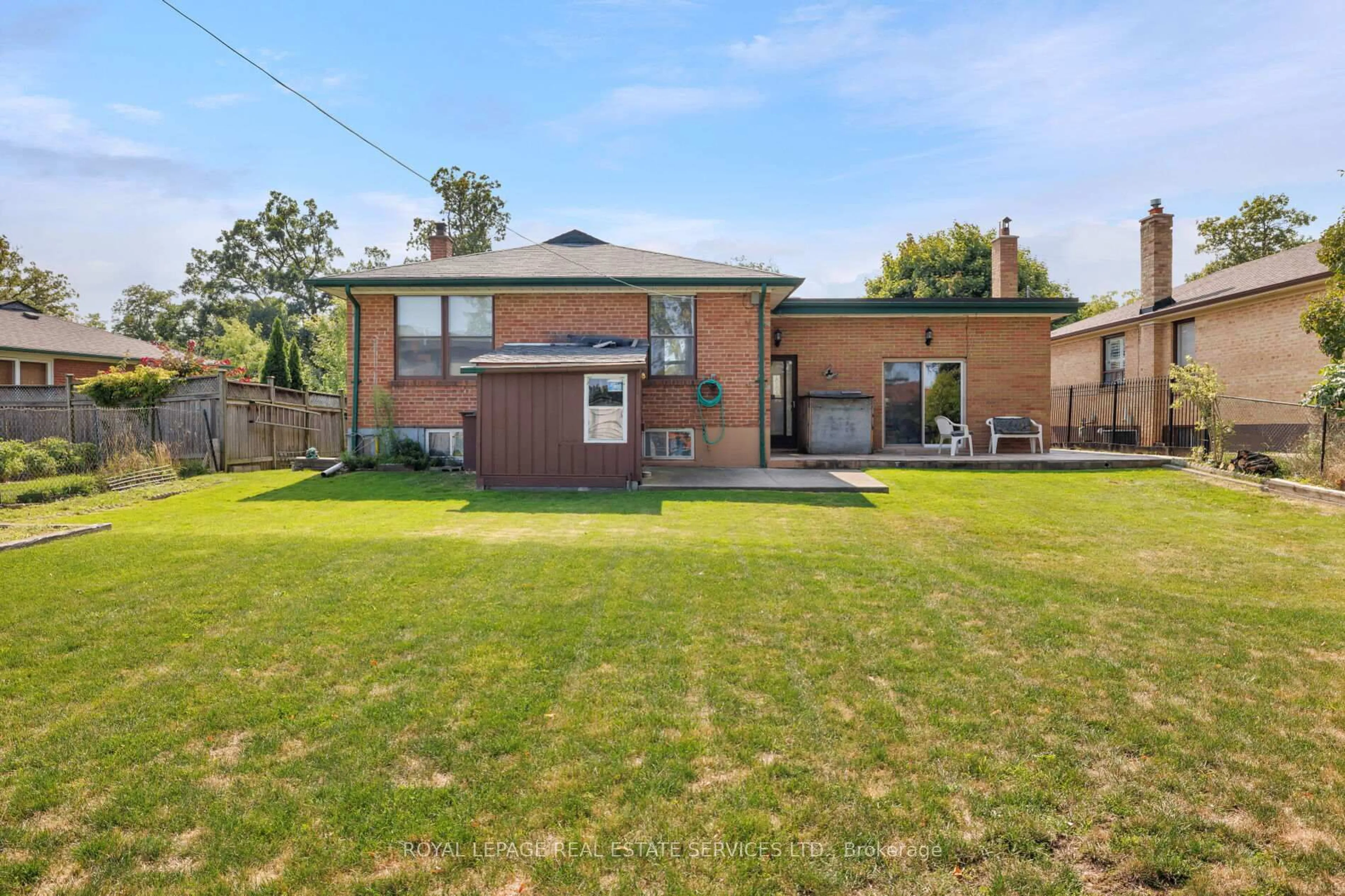 Home with brick exterior material, street for 339 Woodale Ave, Oakville Ontario L6K 2N8