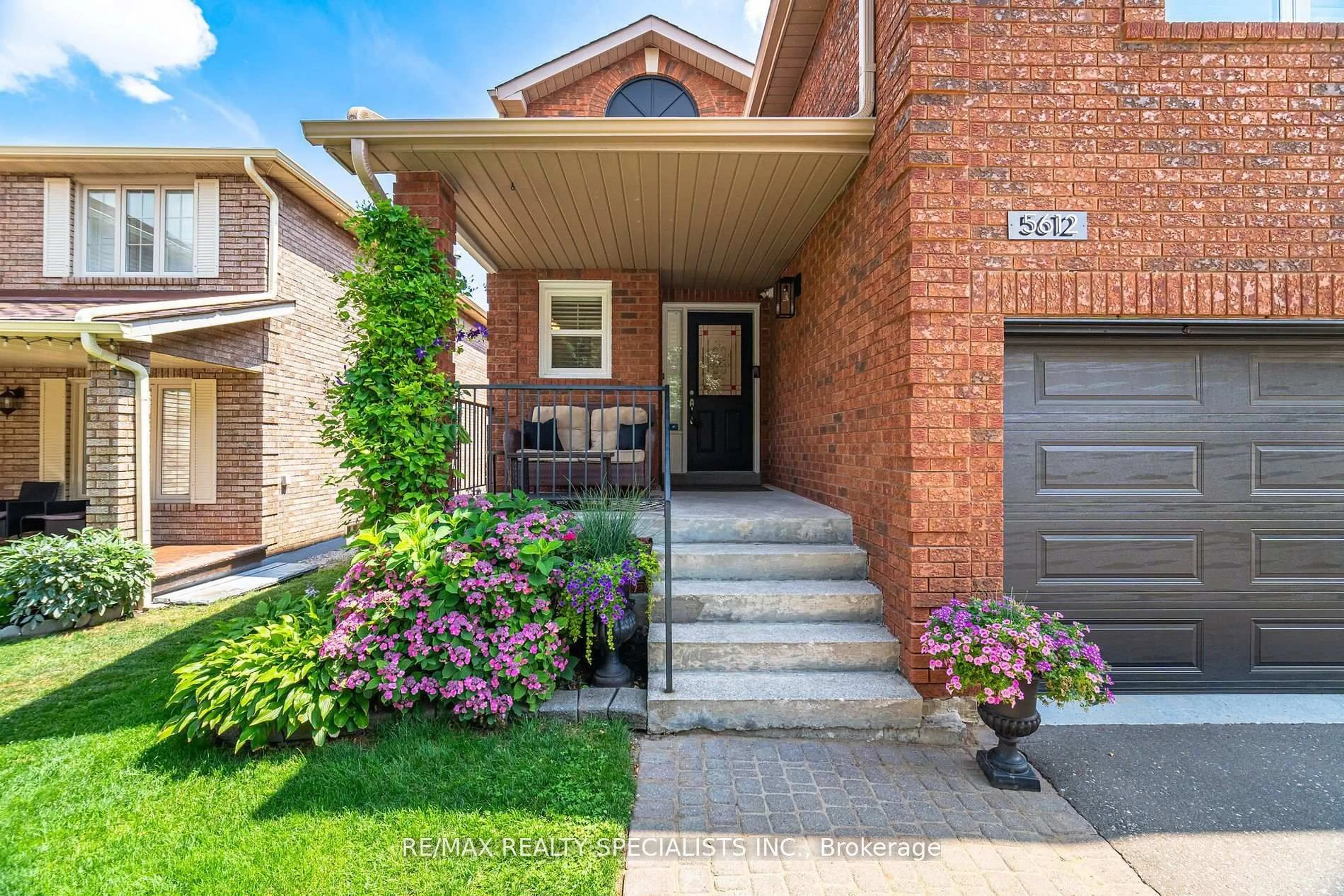 Home with brick exterior material, street for 5612 Shillington Dr, Mississauga Ontario L5R 3N4