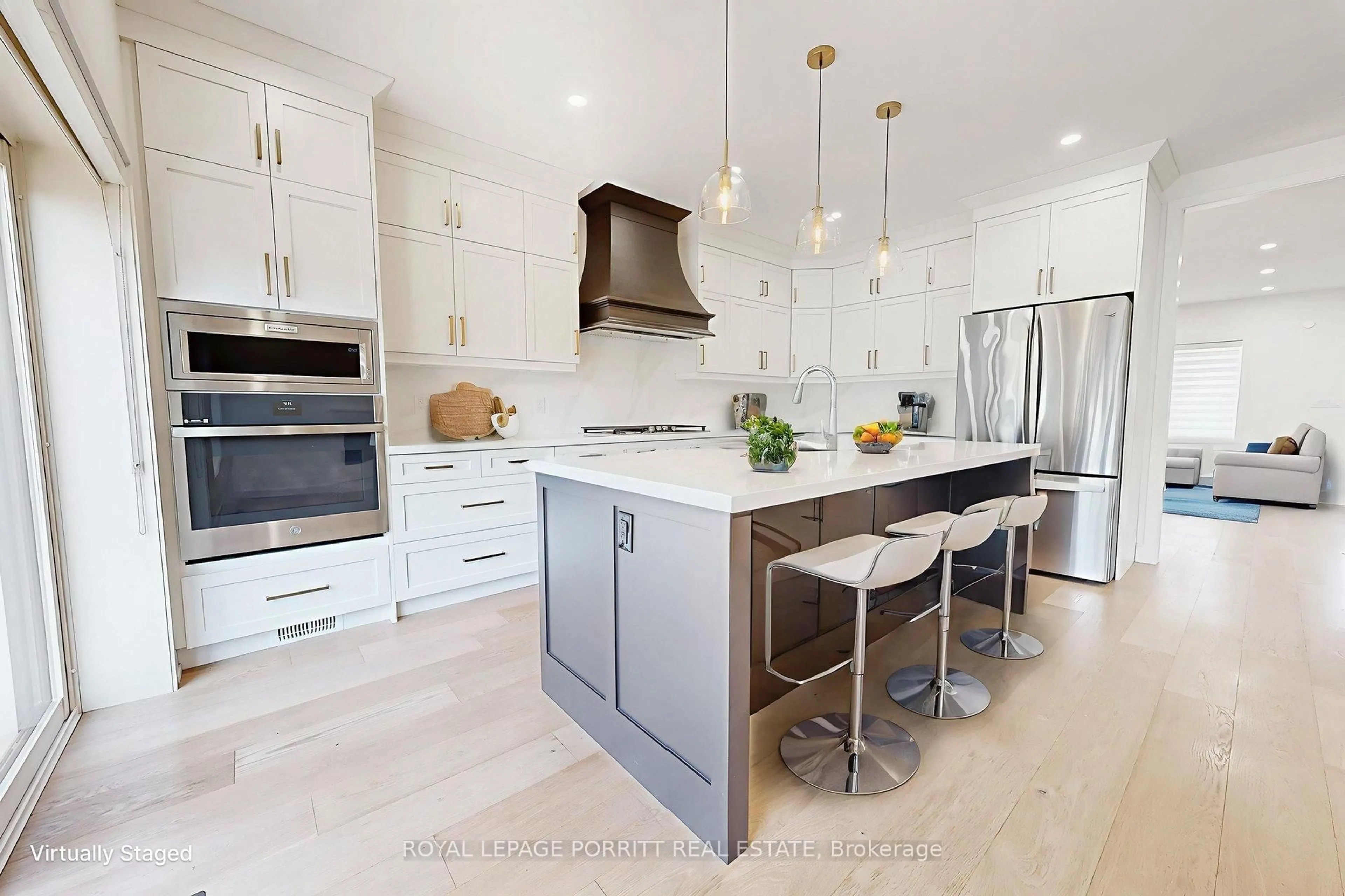 Contemporary kitchen, unknown for 94 Edgecroft Rd, Toronto Ontario M8Z 2C3