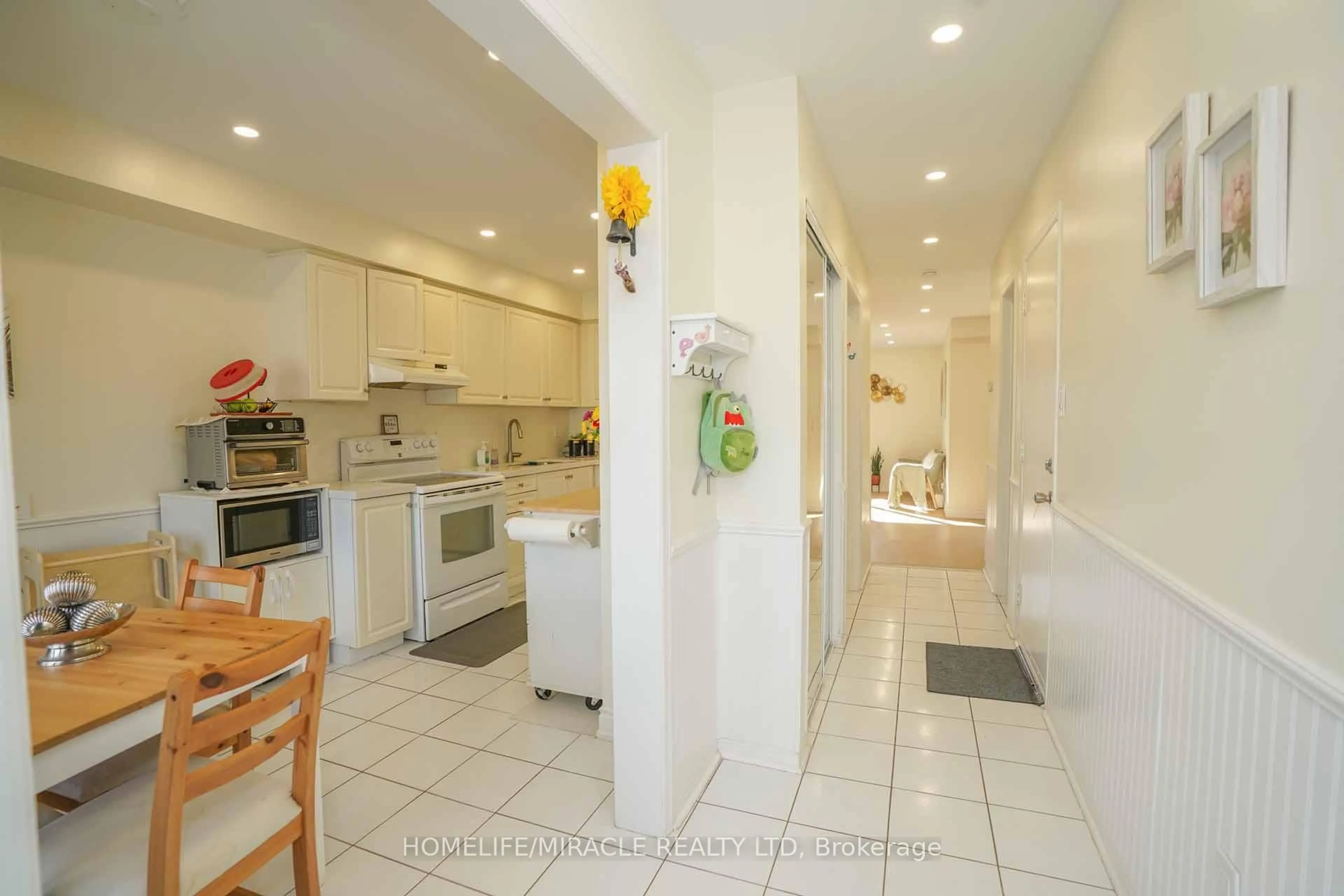 Unknown for 40 Gardenia Way, Caledon Ontario L7C 1B2