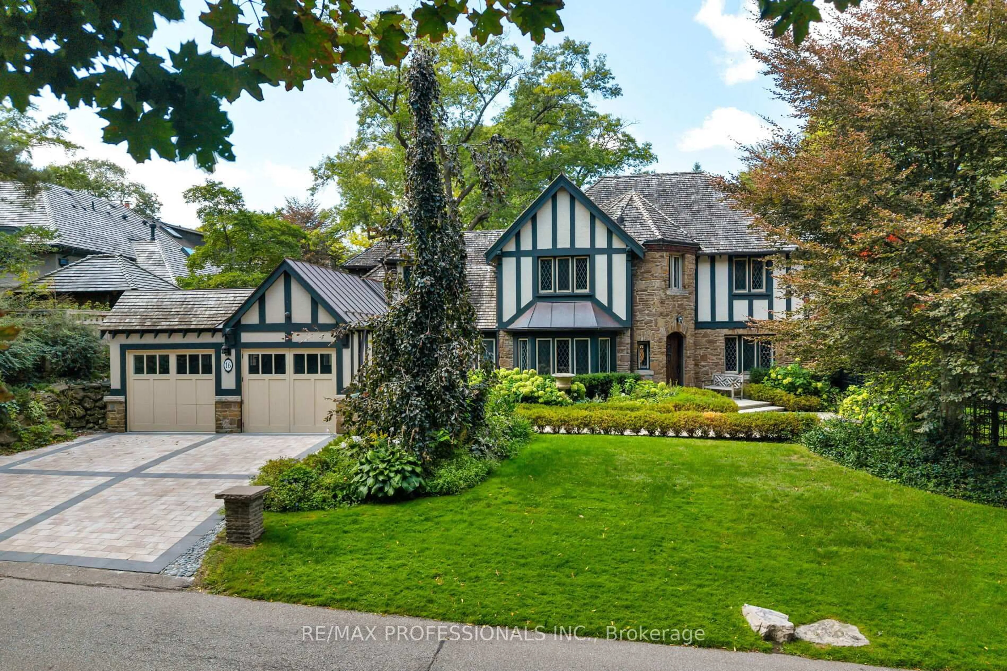 Home with brick exterior material, street for 16 Kingsway Cres, Toronto Ontario M8X 2P9
