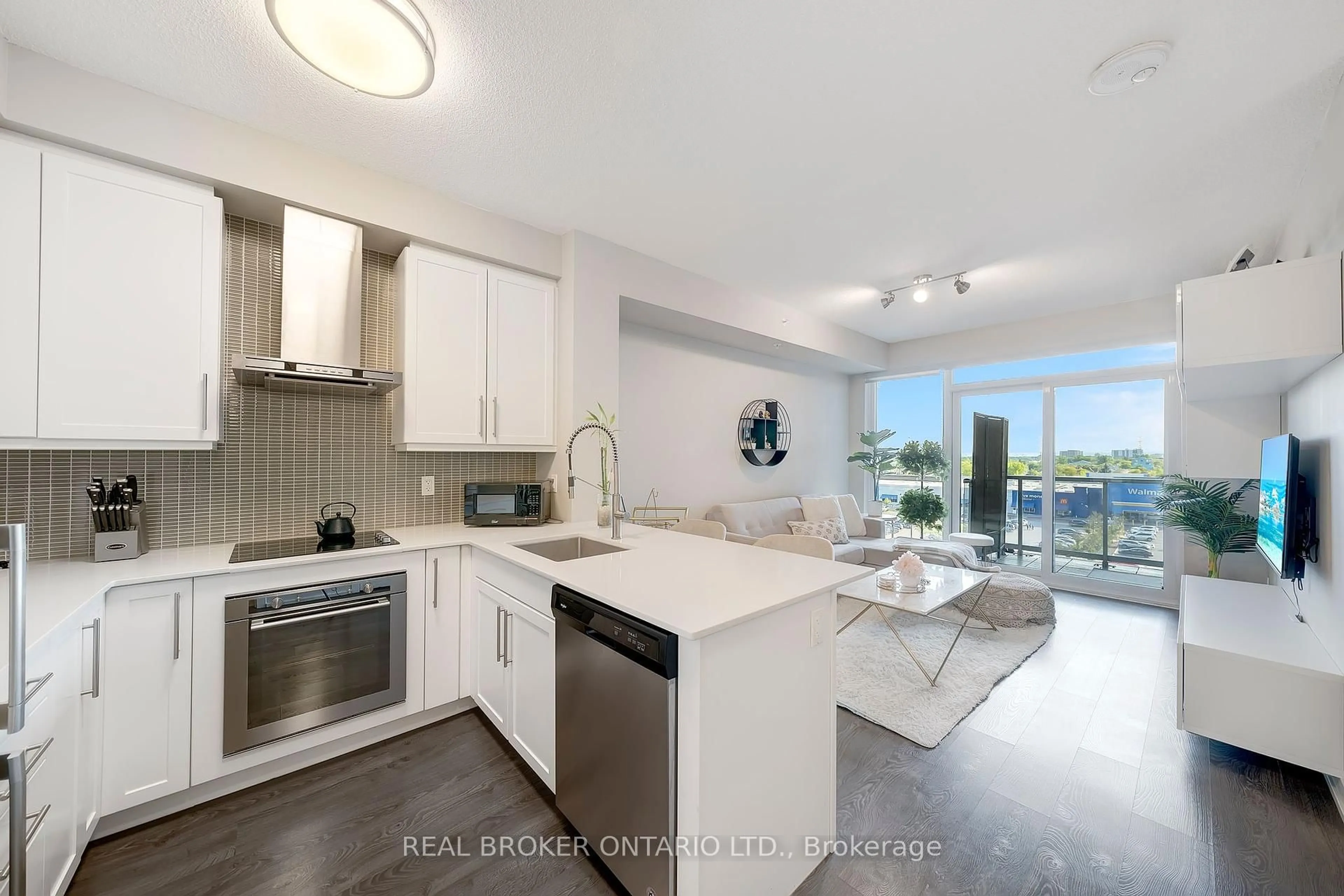 Open concept kitchen, unknown for 2087 FAIRVIEW St #606, Burlington Ontario L7R 0E5
