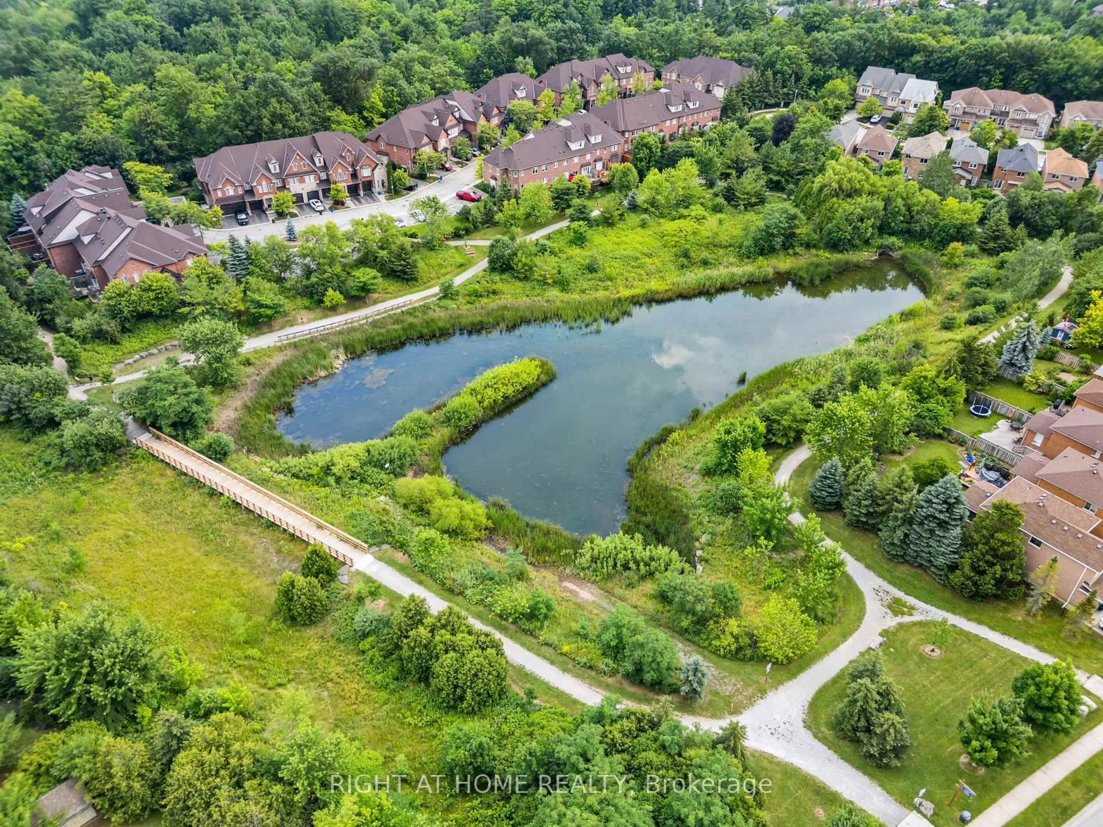 A pic from outside/outdoor area/front of a property/back of a property/a pic from drone, water/lake/river/ocean view for 2322 Woodridge Way, Oakville Ontario L6H 6S3