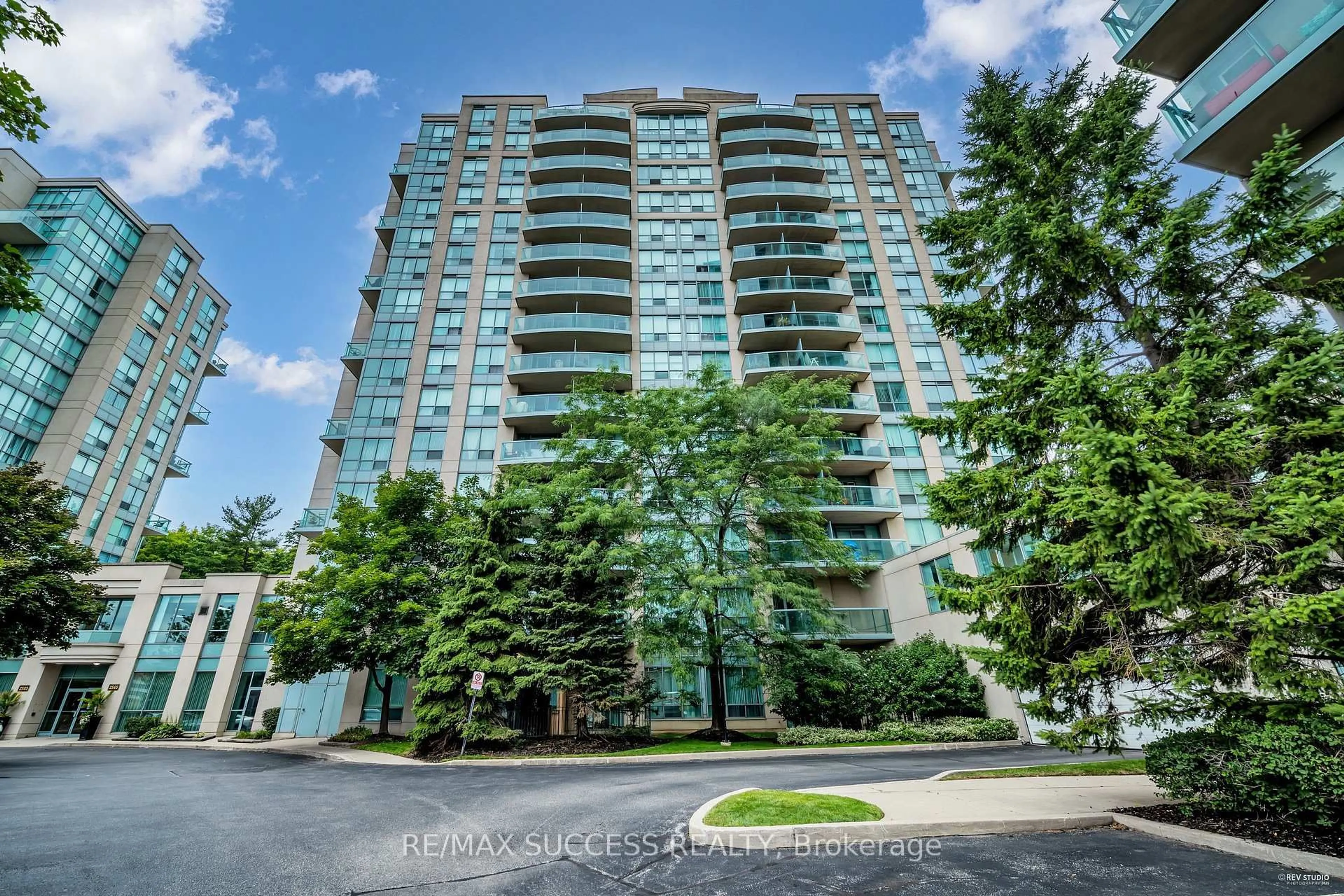 Unknown for 2565 Erin Centre Blvd #806, Mississauga Ontario L5M 6Z8