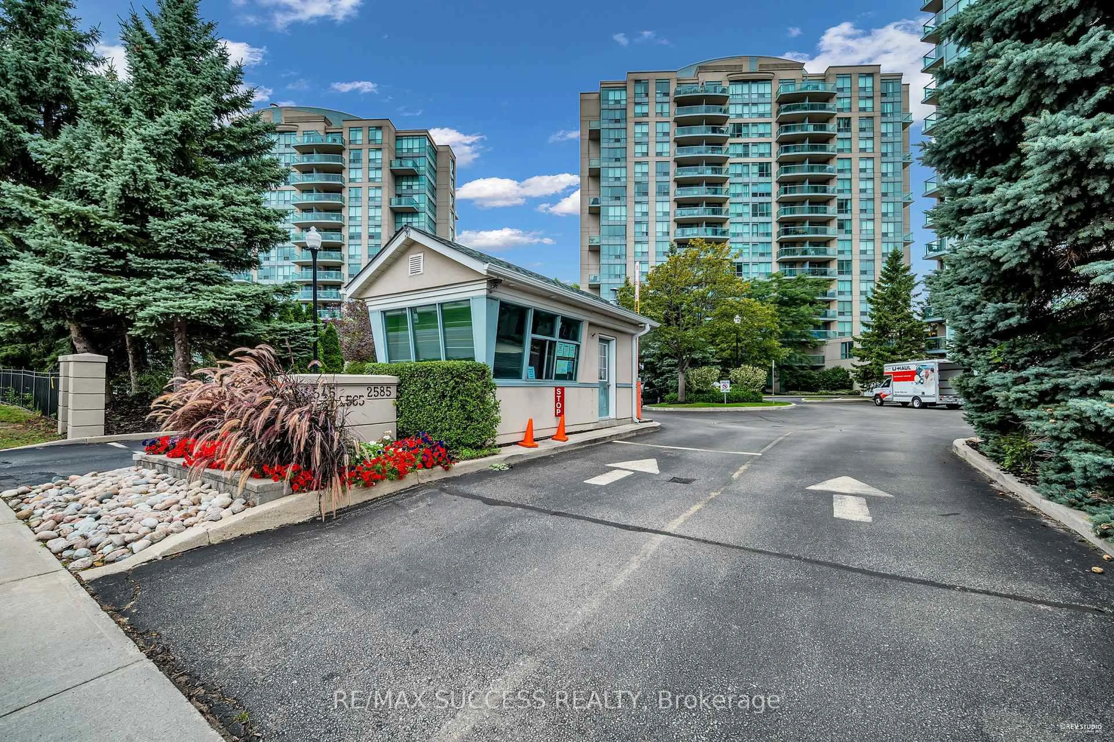 Unknown for 2565 Erin Centre Blvd #806, Mississauga Ontario L5M 6Z8