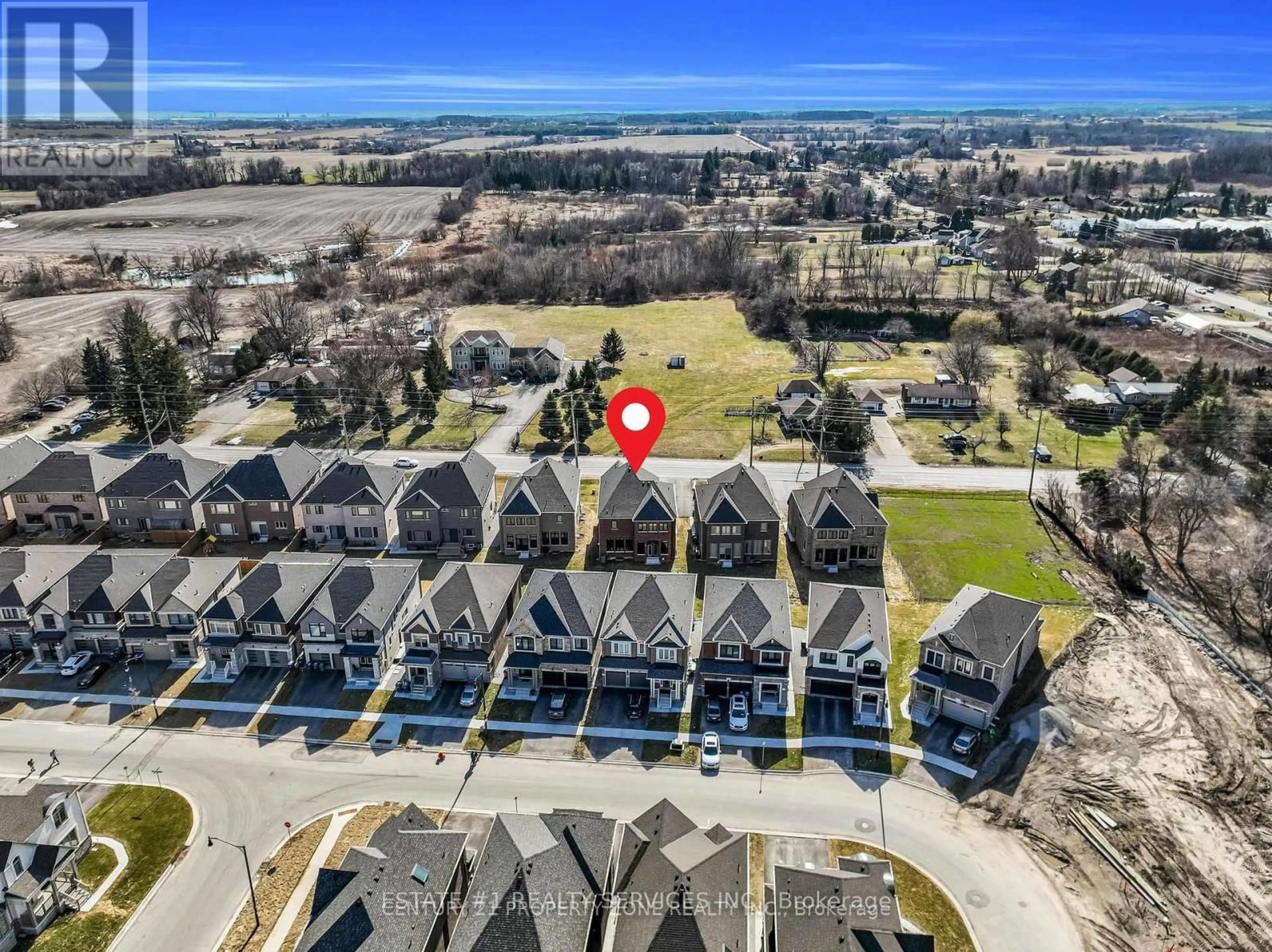 A pic from outside/outdoor area/front of a property/back of a property/a pic from drone, water/lake/river/ocean view for 8925 Heritage Rd, Brampton Ontario L6Y 0C9