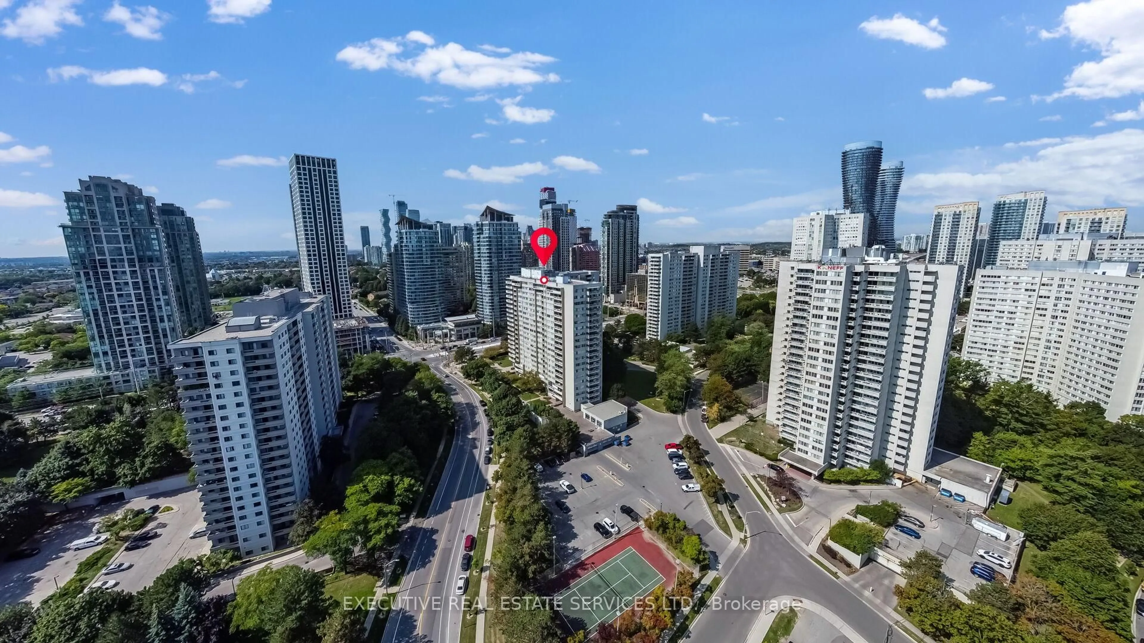 A pic from outside/outdoor area/front of a property/back of a property/a pic from drone, city buildings view from balcony for 3590 KANEFF Cres #2002, Mississauga Ontario L5A 3X3