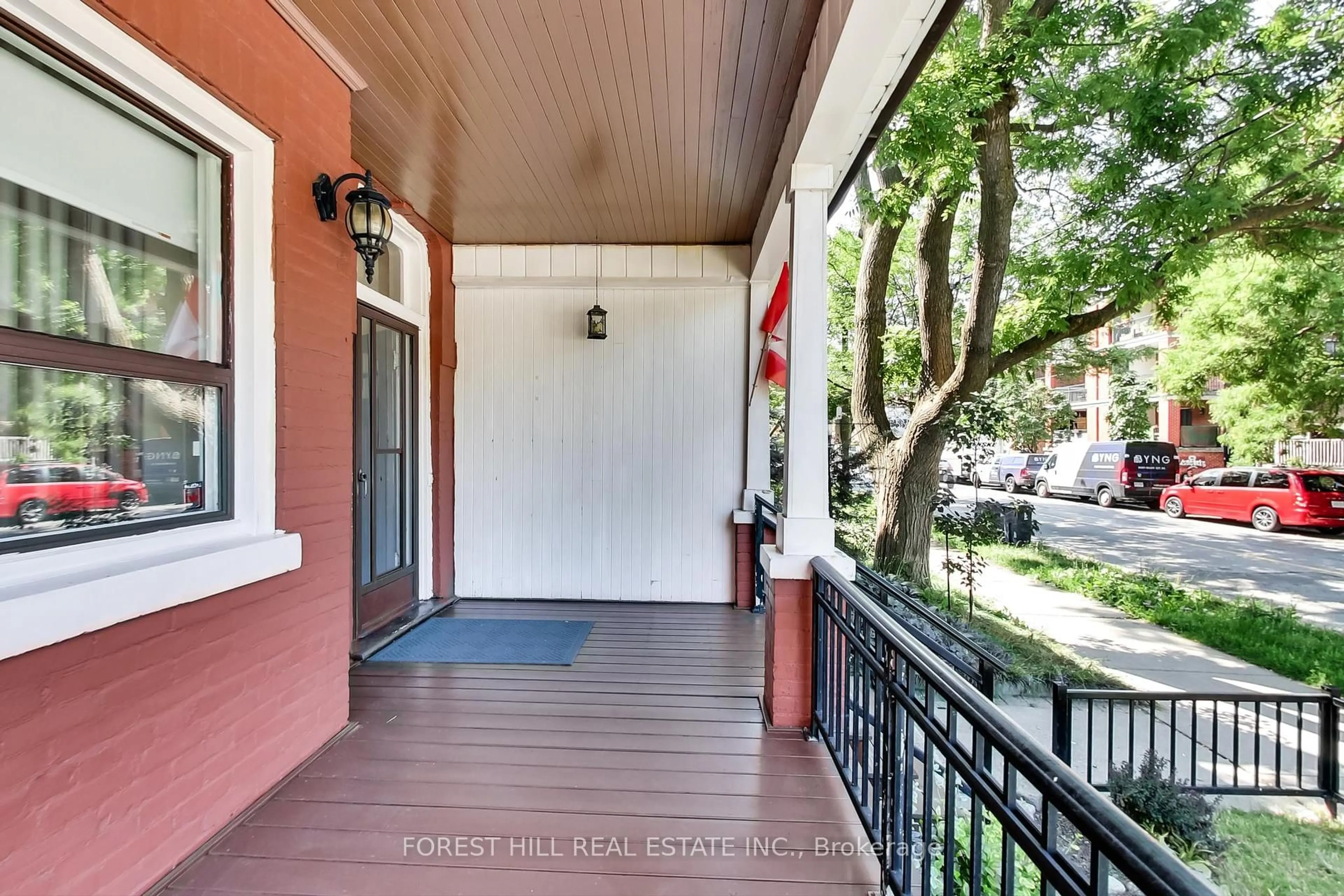Patio, street for 23 Lansdowne Ave, Toronto Ontario M6K 2V7