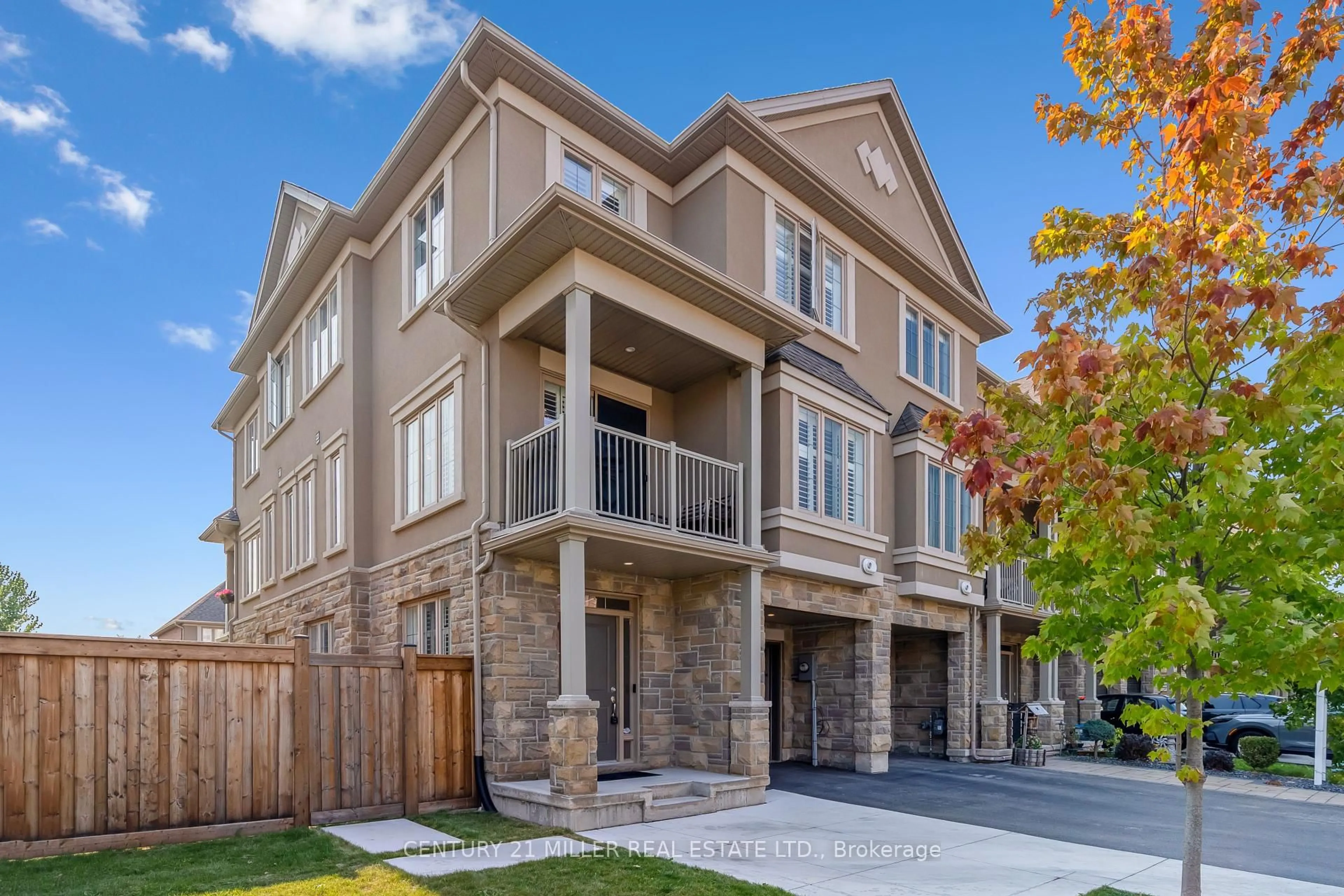 Home with brick exterior material, street for 2311 Natasha Circ, Oakville Ontario L6M 0L1