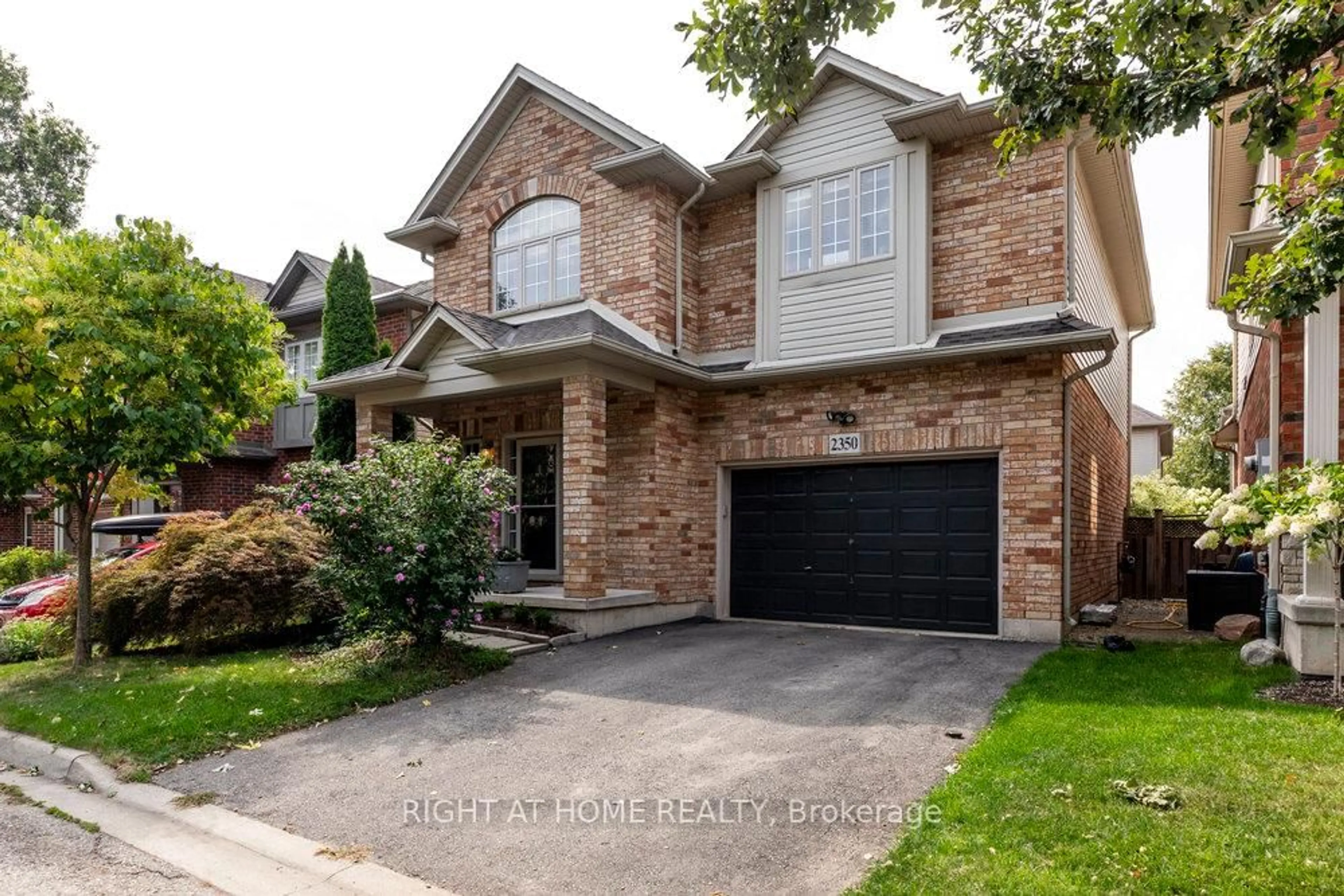 Home with brick exterior material, street for 2350 Norland Dr, Burlington Ontario L7L 7E6
