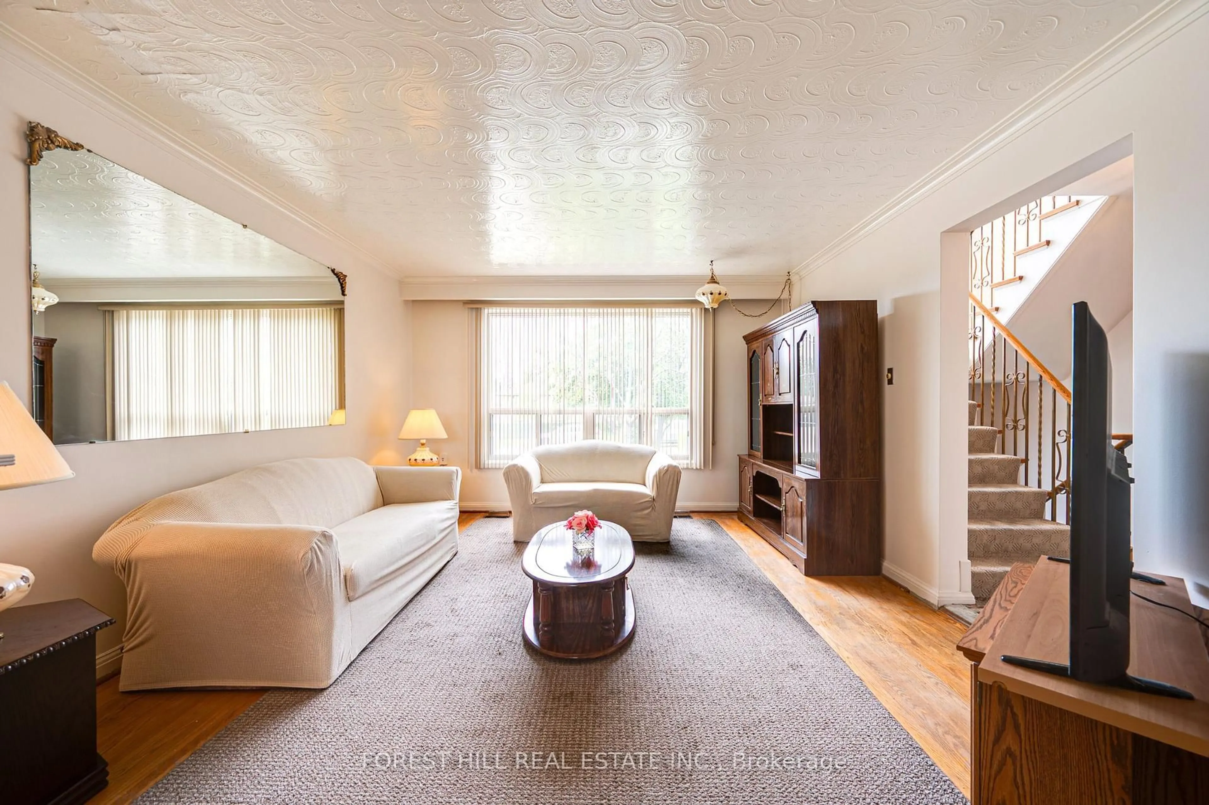 Living room with furniture, unknown for 73 Talent Cres, Toronto Ontario M9M 2N5