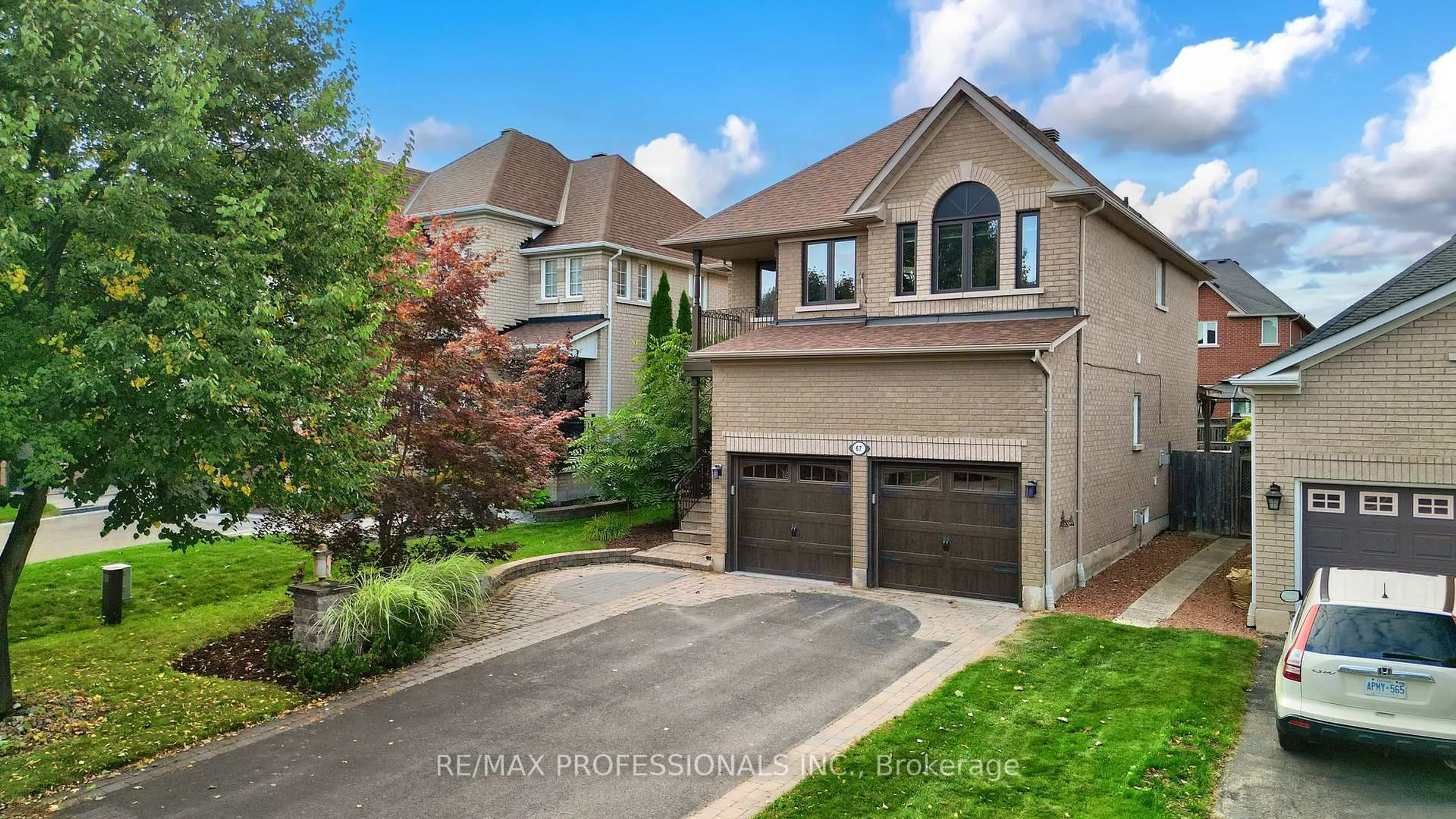Home with brick exterior material, street for 67 Chaplin Cres, Halton Hills Ontario L7G 5V6