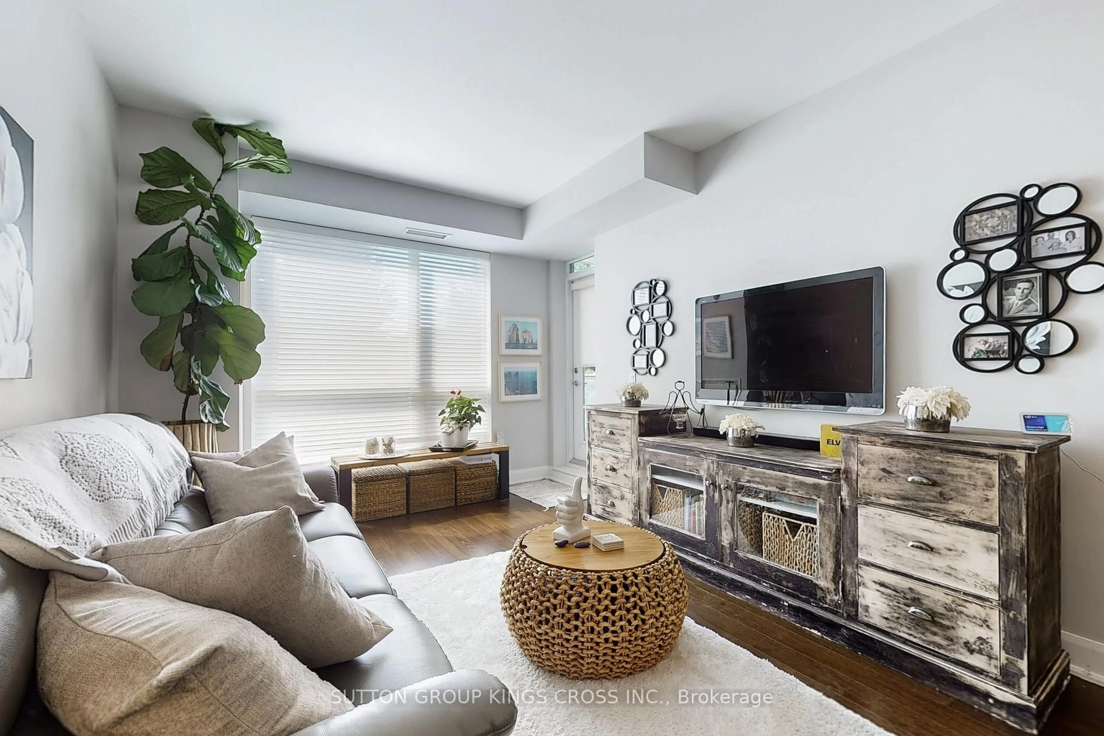 Living room with furniture, unknown for 2470 Prince Michael Dr #201, Oakville Ontario L6H 0G9
