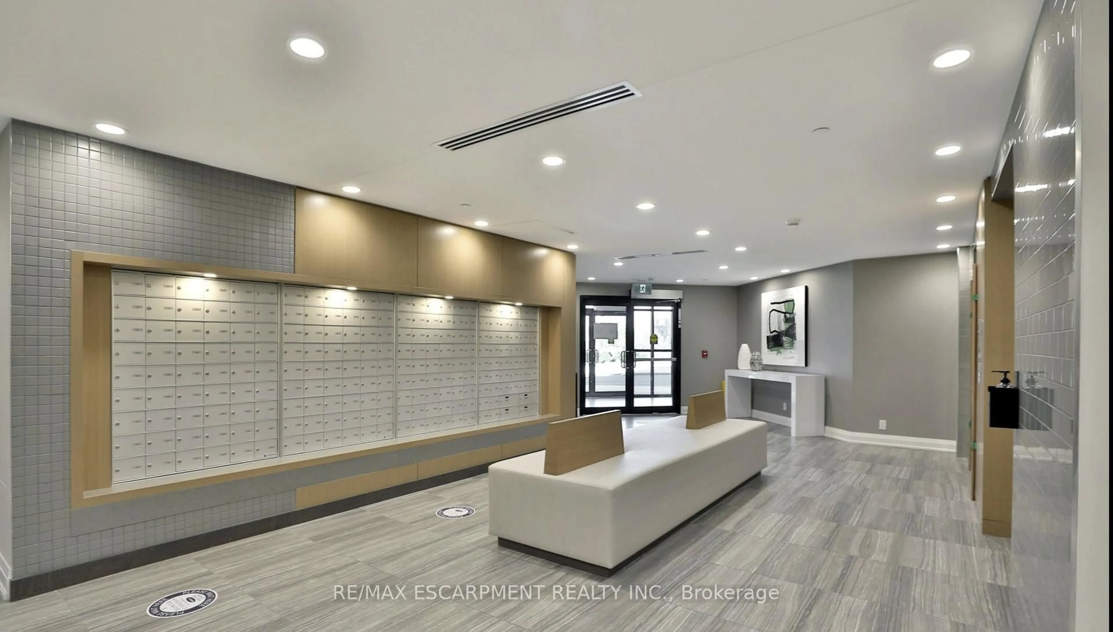 Unknown for 128 Grovewood Common #632, Oakville Ontario L6H 0K3