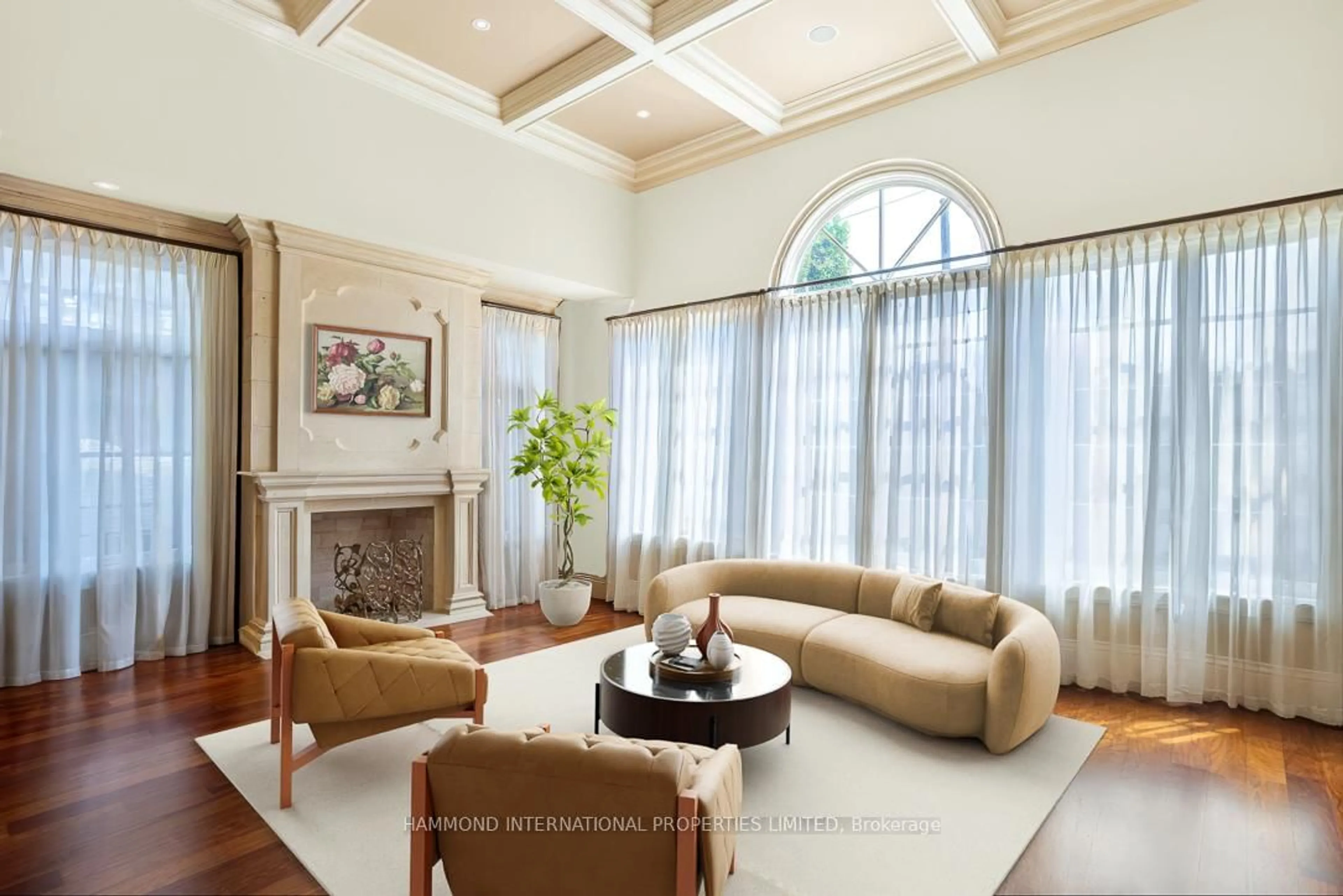 Living room with furniture, ceramic/tile floor for 1 Ridgecross Rd, Toronto Ontario M9A 3Z3