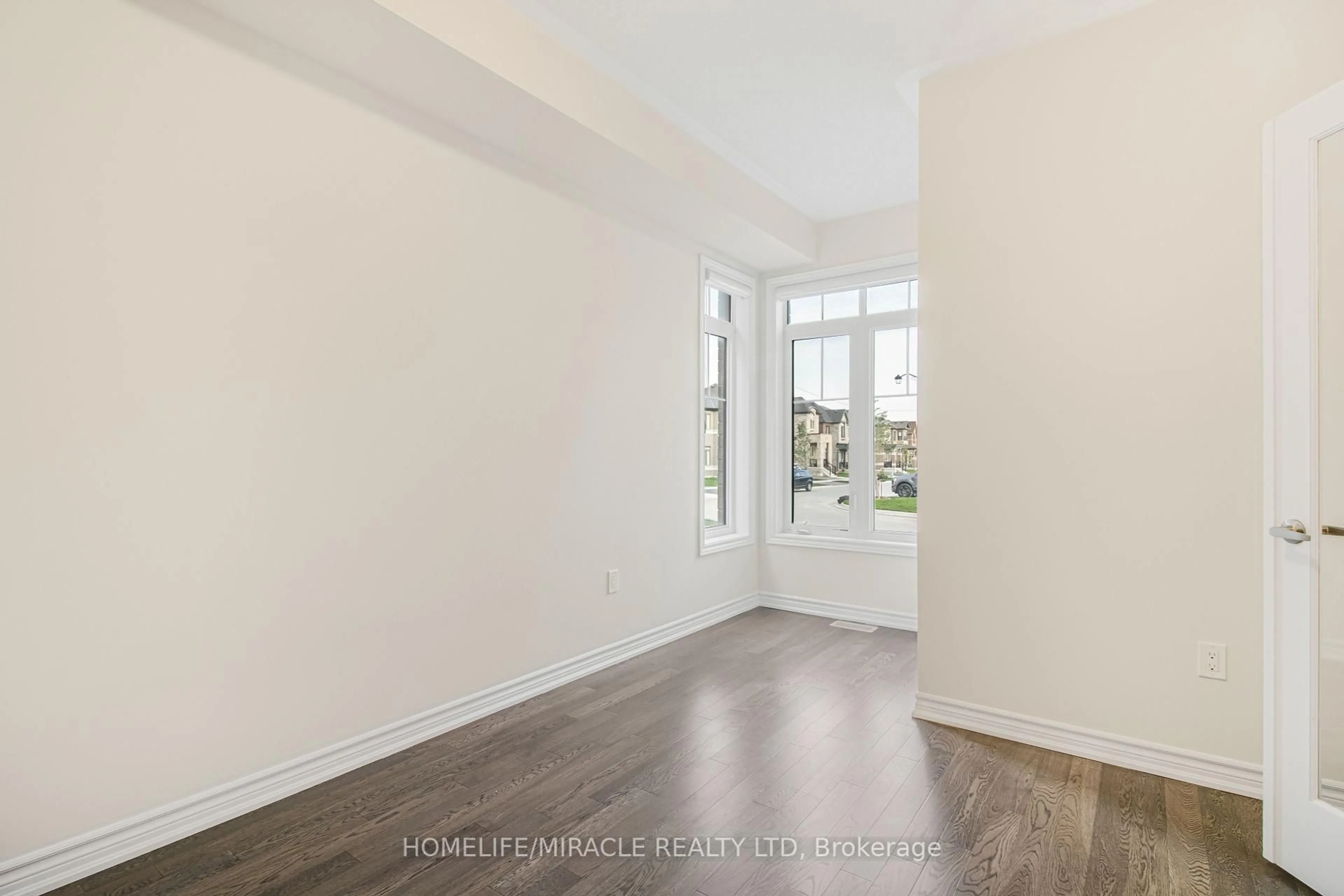 A pic of a room for 63 Lipscott Dr, Caledon Ontario L7C 4K1
