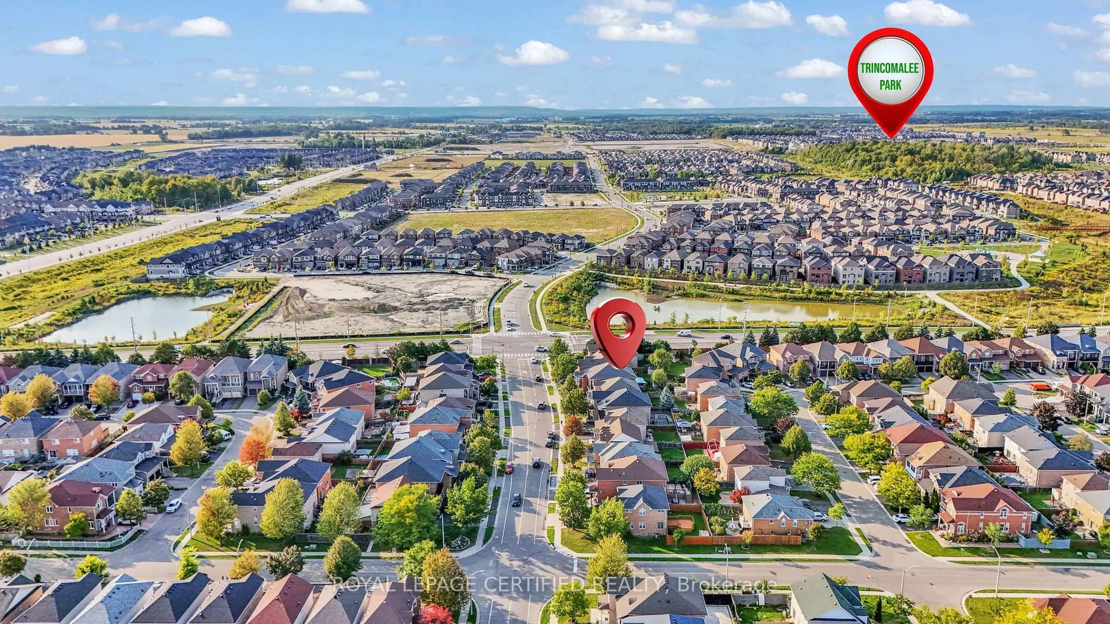 A pic from outside/outdoor area/front of a property/back of a property/a pic from drone, street for 363 Edenbrook Hill Dr, Brampton Ontario L7A 2N4