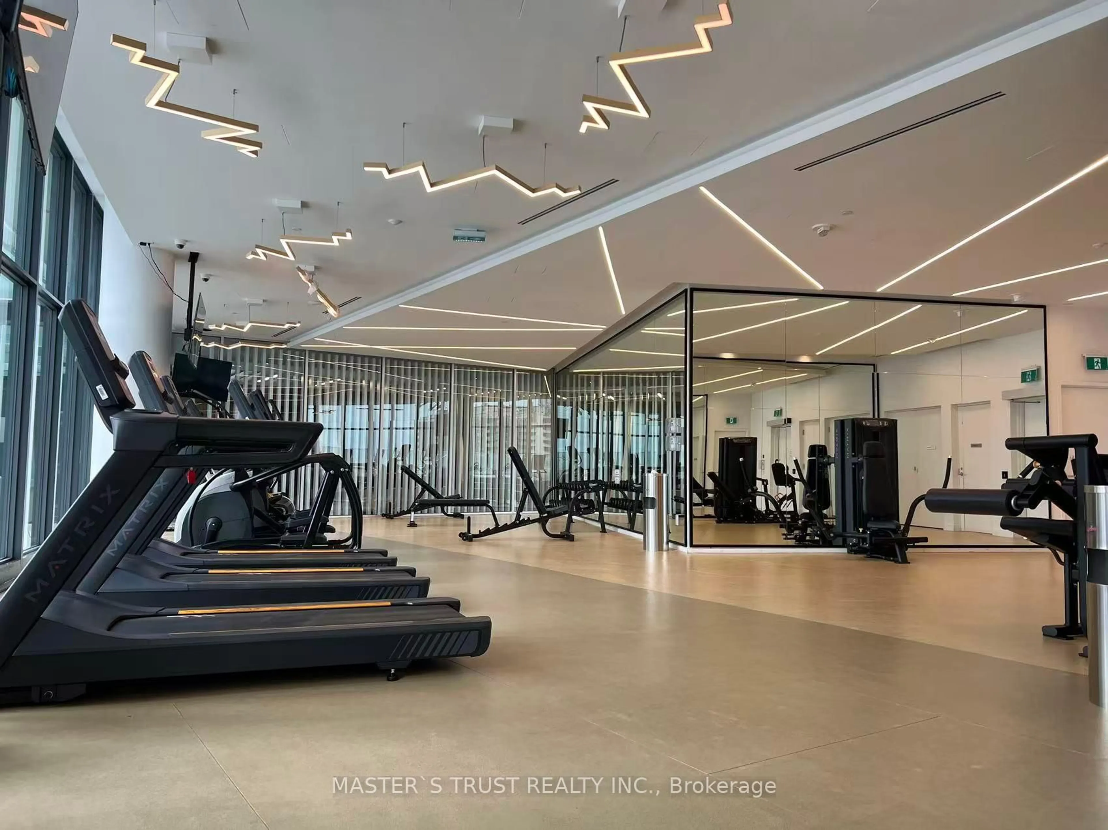 Gym or fitness room for 3900 Confederation Pkwy #5207, Mississauga Ontario L5B 0M3