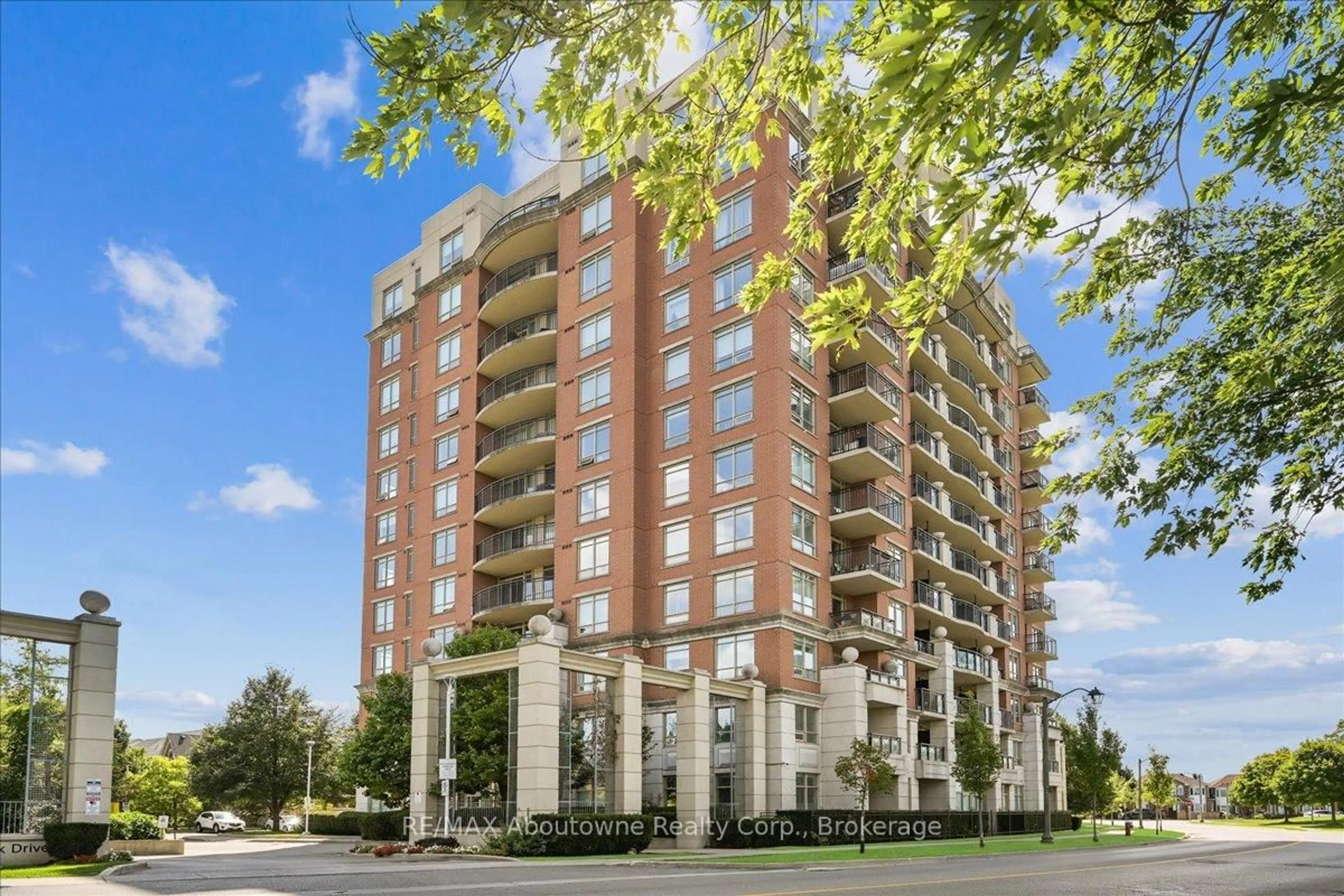 Unknown for 2325 Central Park Dr #805, Oakville Ontario L6H 0E2