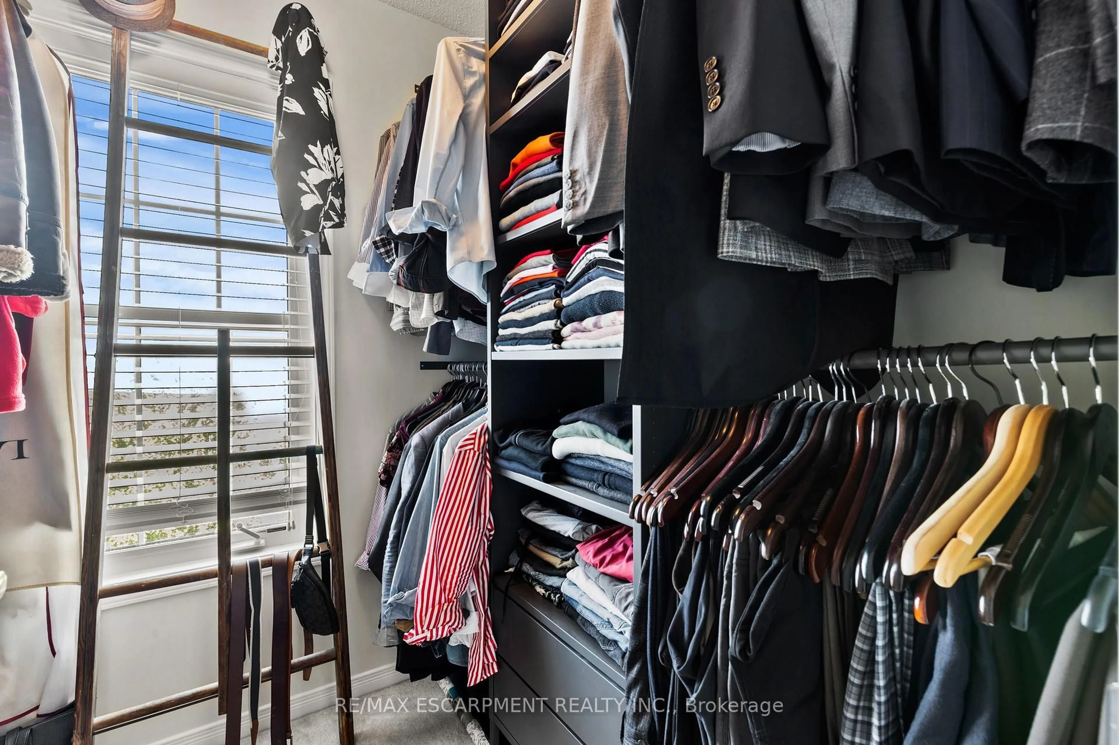 Storage room or clothes room or walk-in closet for 4823 Thomas Alton Blvd #22, Burlington Ontario L7M 0V2