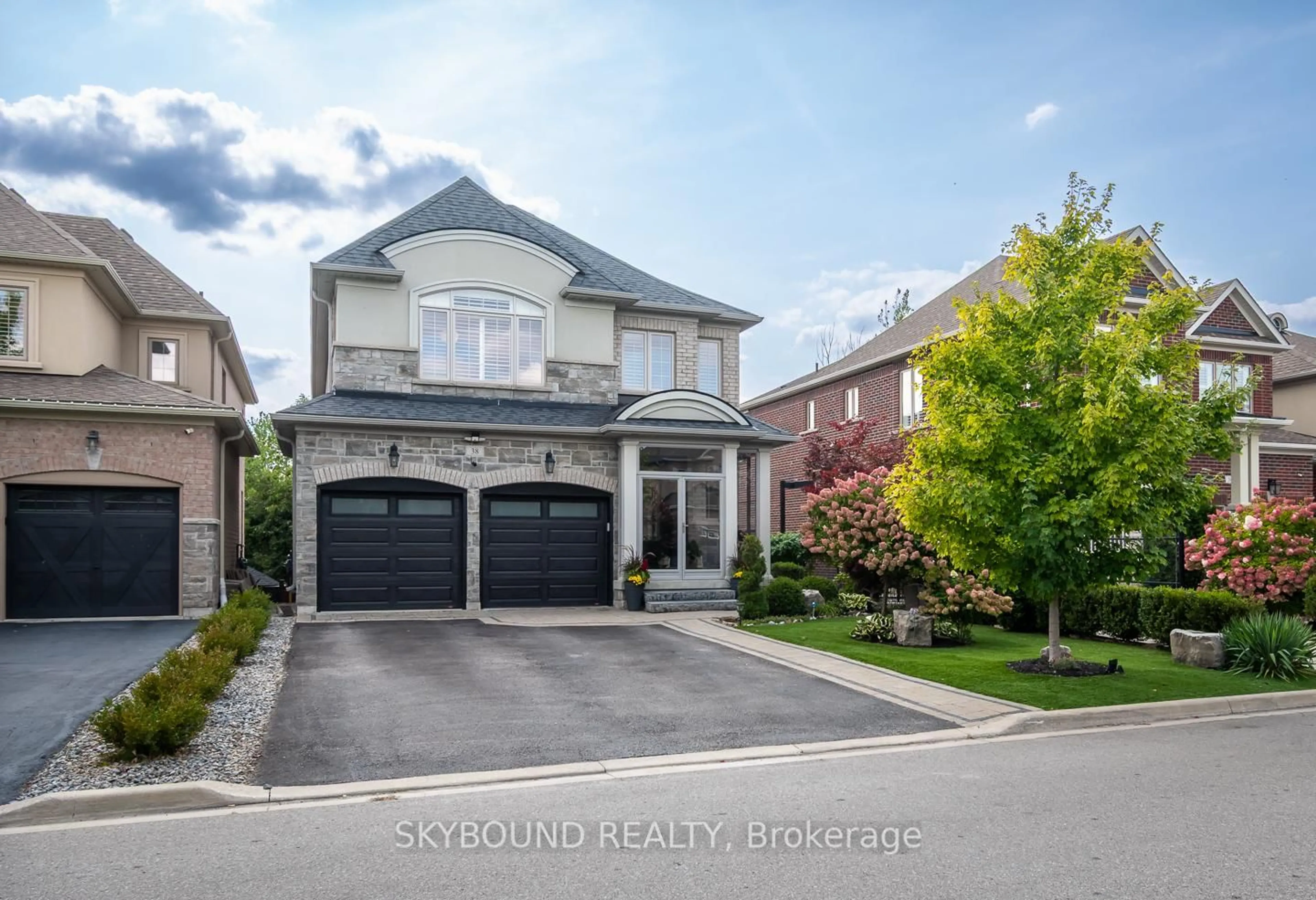Unknown for 38 Silver Pond Dr, Halton Hills Ontario L7G 0G6