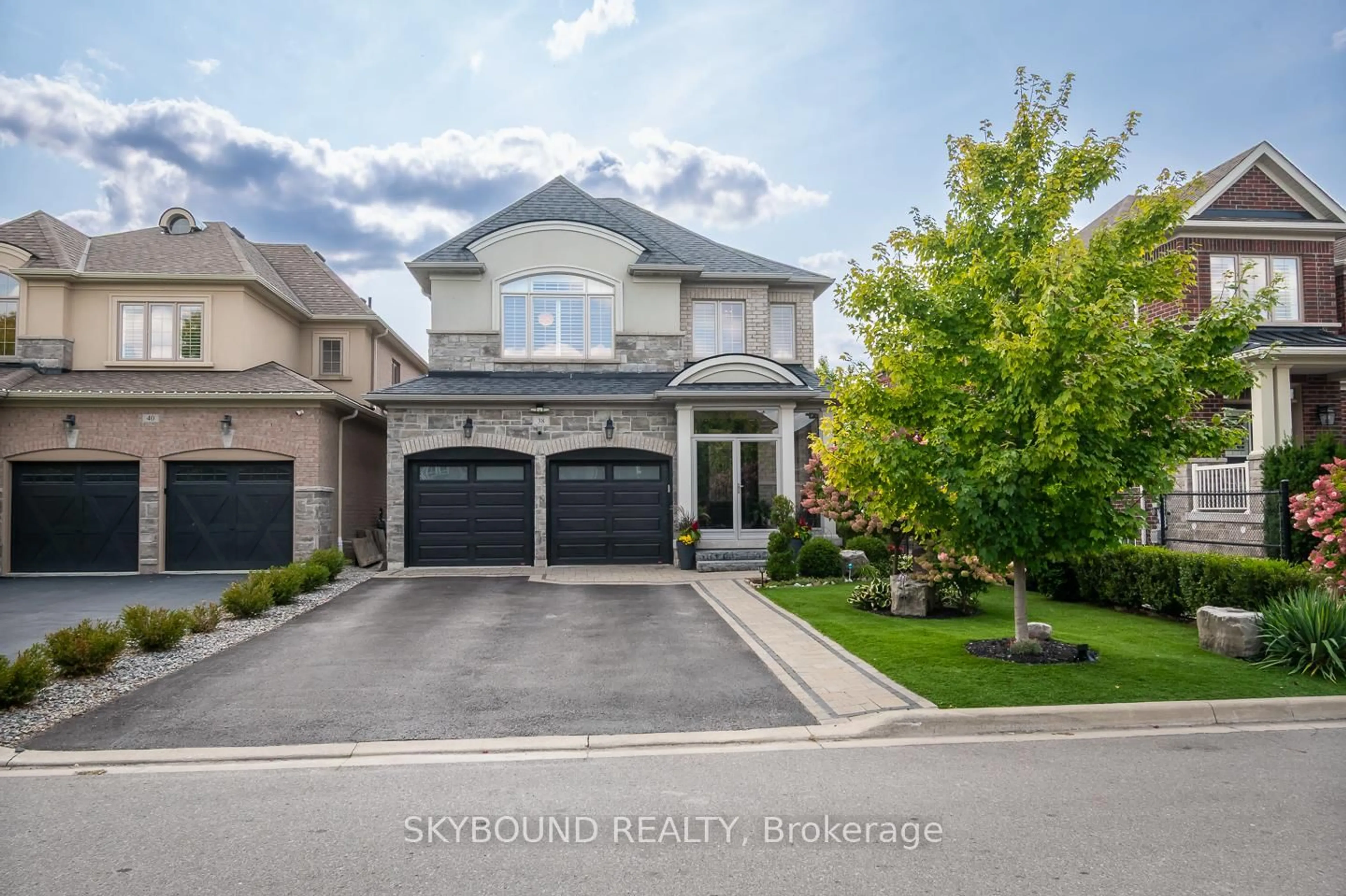 Unknown for 38 Silver Pond Dr, Halton Hills Ontario L7G 0G6