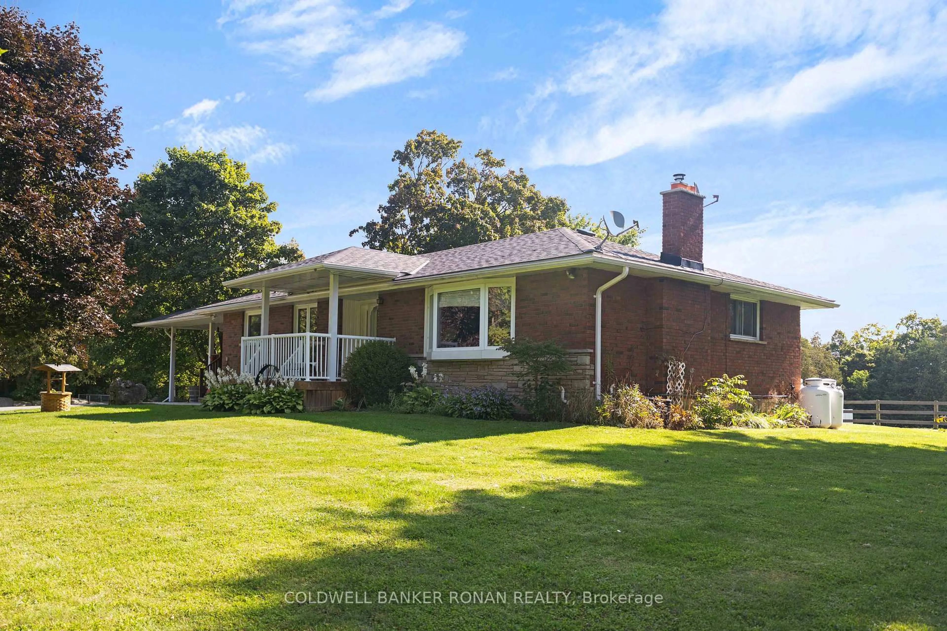 Home with brick exterior material, street for 9480 32 Sdrd, Halton Hills Ontario L7J 2L8