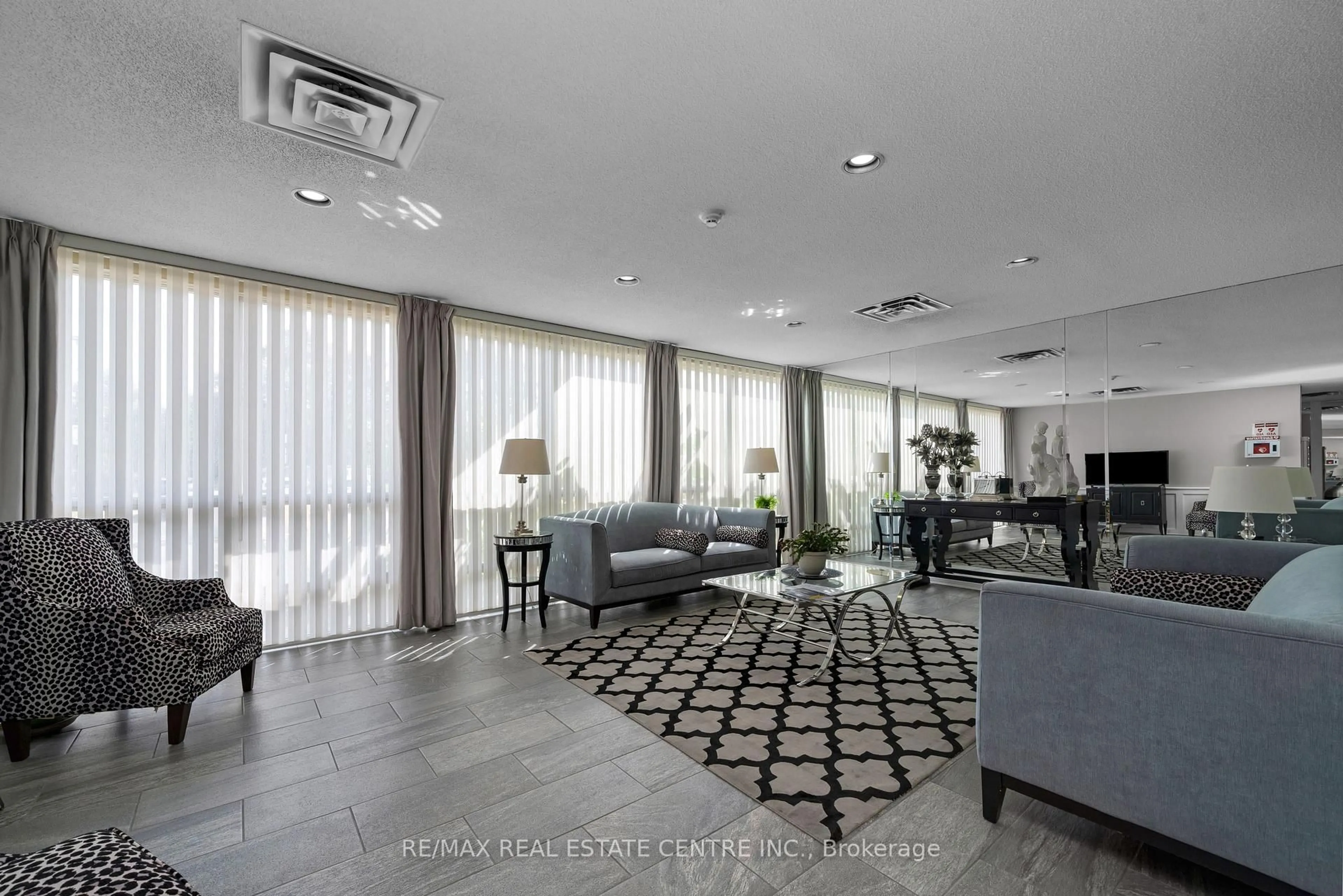 Unknown for 20 McFarlane Dr #709, Halton Hills Ontario L7G 5J8