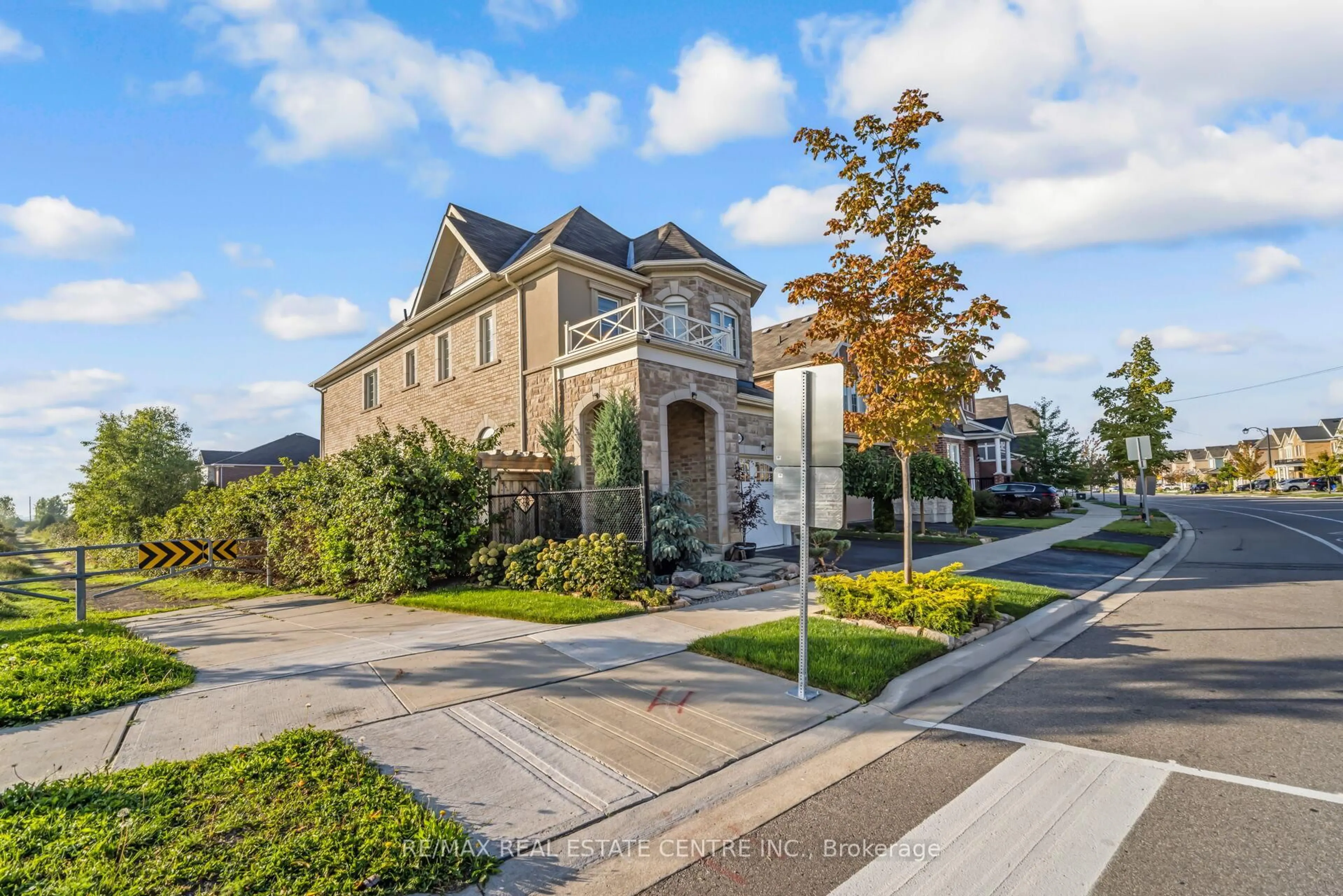 Home with brick exterior material, street for 486 Etheridge Ave, Milton Ontario L9E 0A8