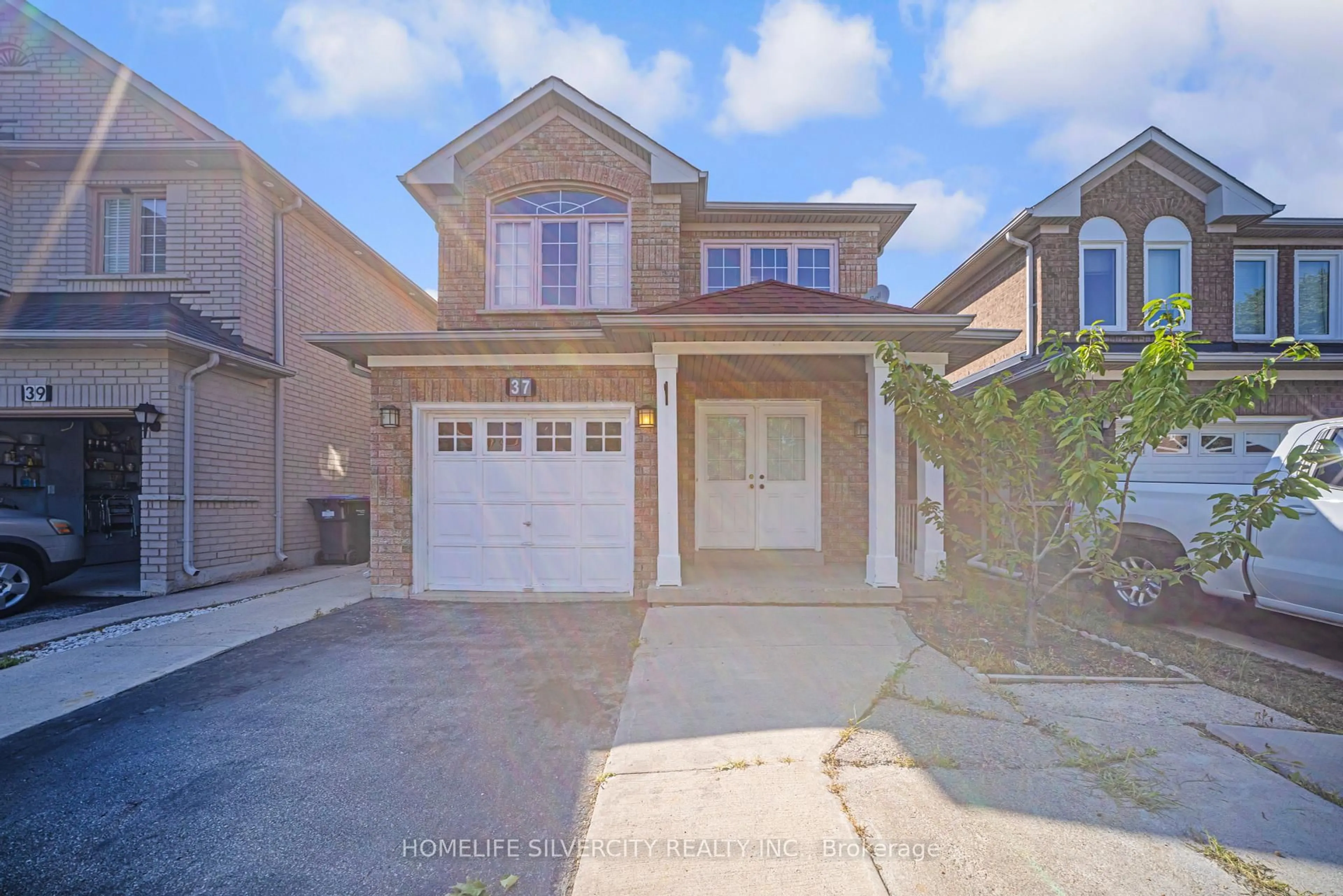 Home with brick exterior material, street for 37 Loons Call Cres, Brampton Ontario L6R 2G5