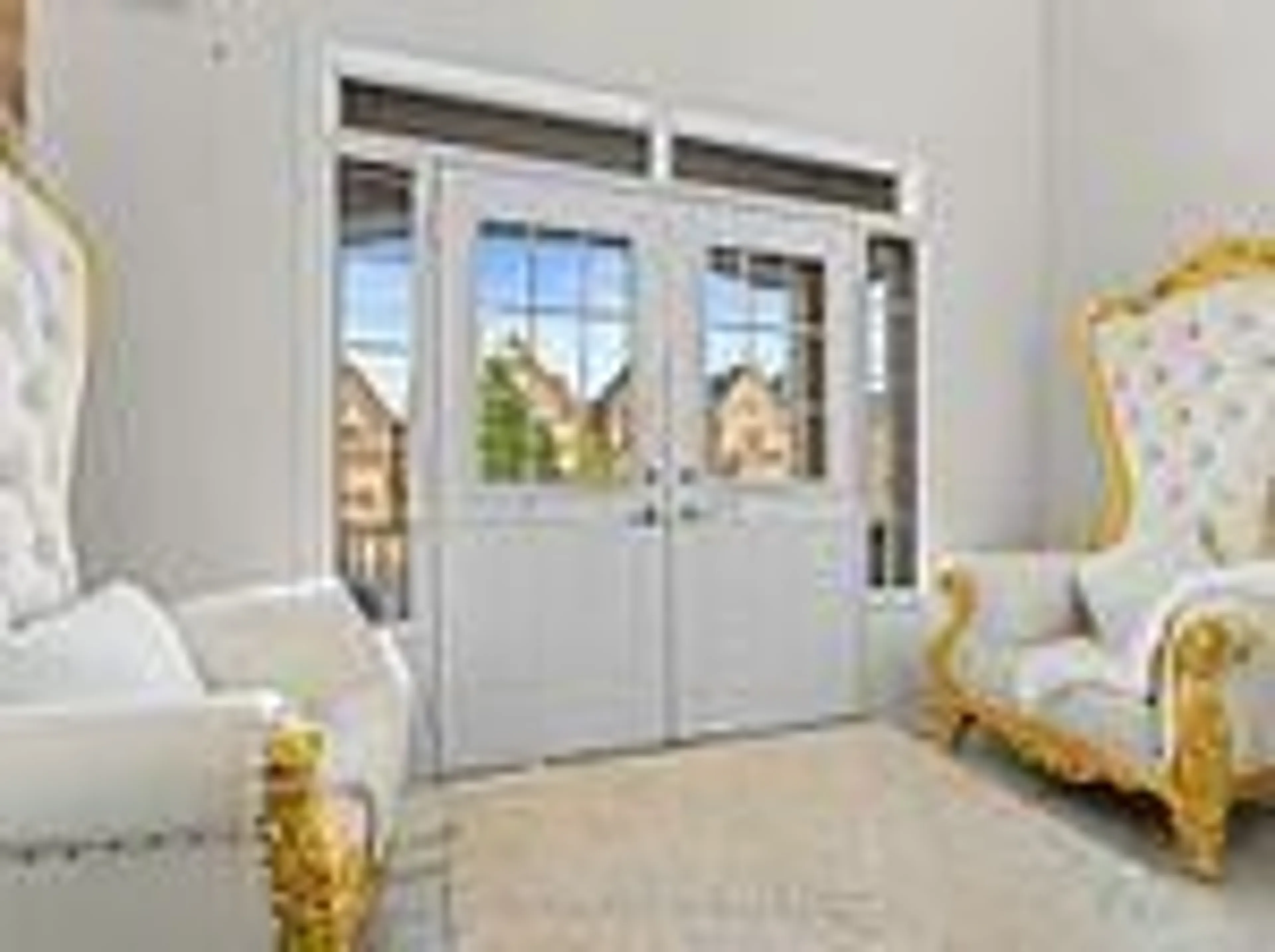 Indoor entryway for 24 Wainwright Dr, Brampton Ontario L7A 4Y6