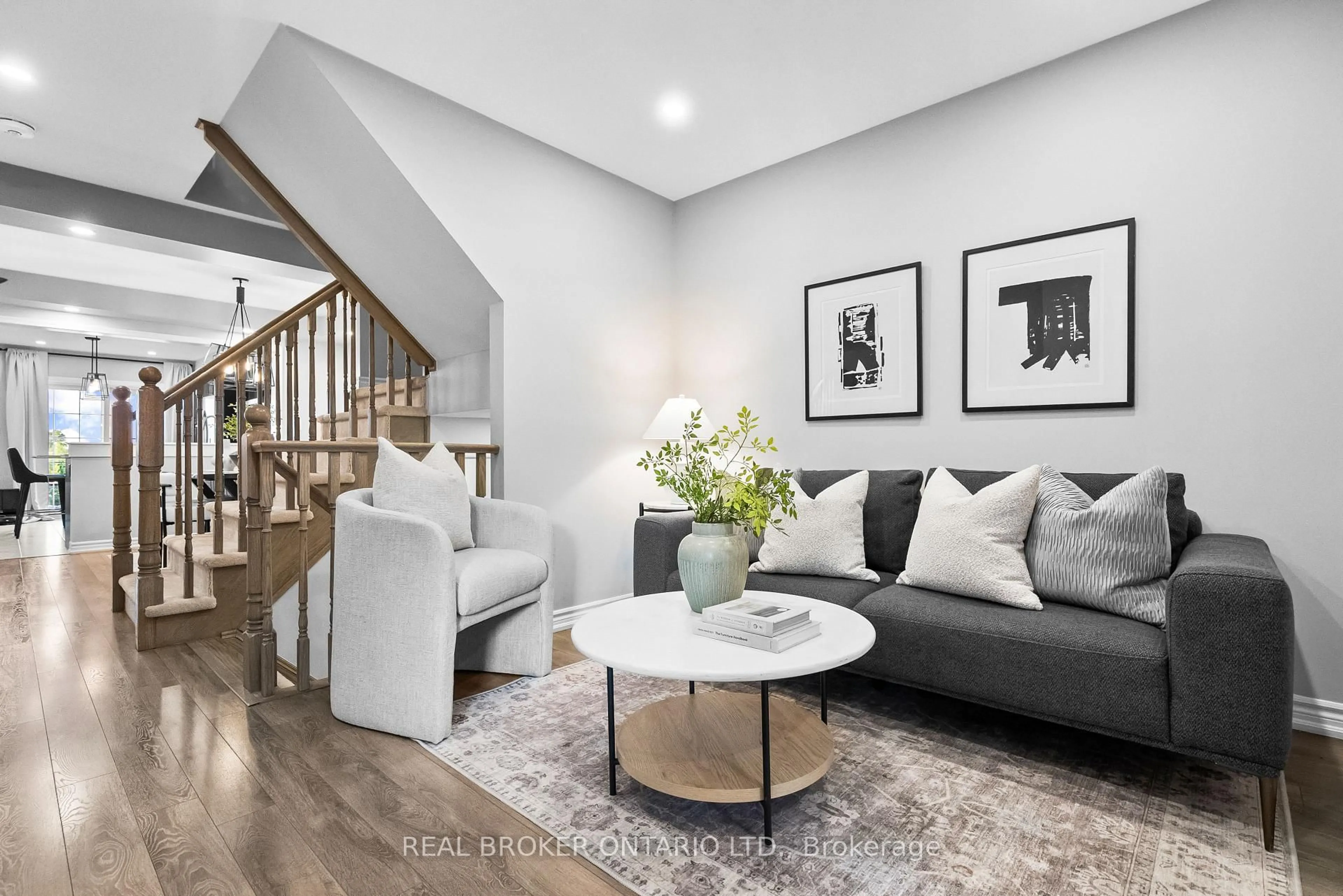 Living room with furniture, unknown for 680 Laking Terr, Milton Ontario L9T 9J4